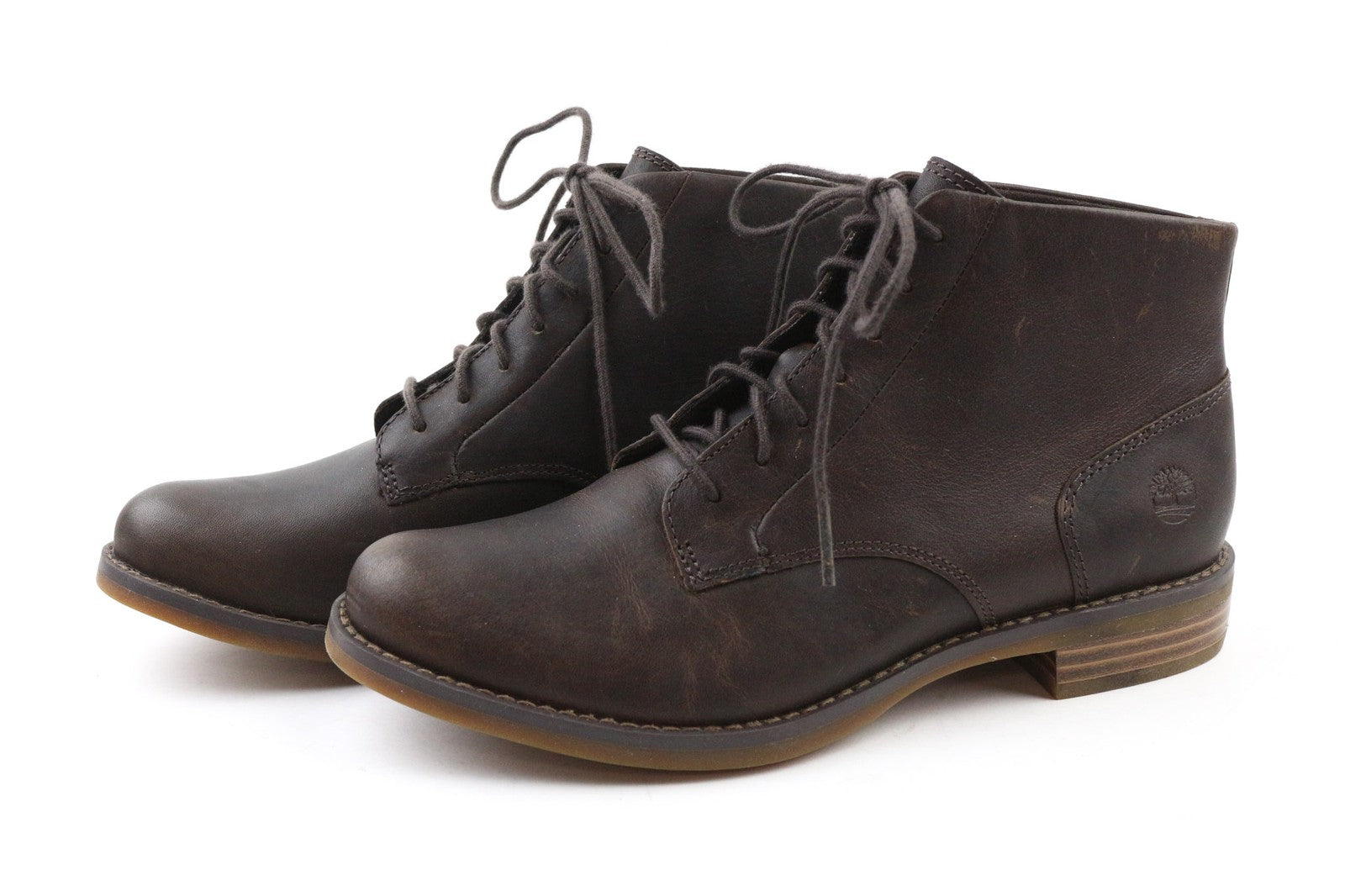 TIMBERLAND A23FH moteriški aulinukai, rudi, odiniai, suvarstomi, laisvalaikio stiliaus, su kulkšnimis. 