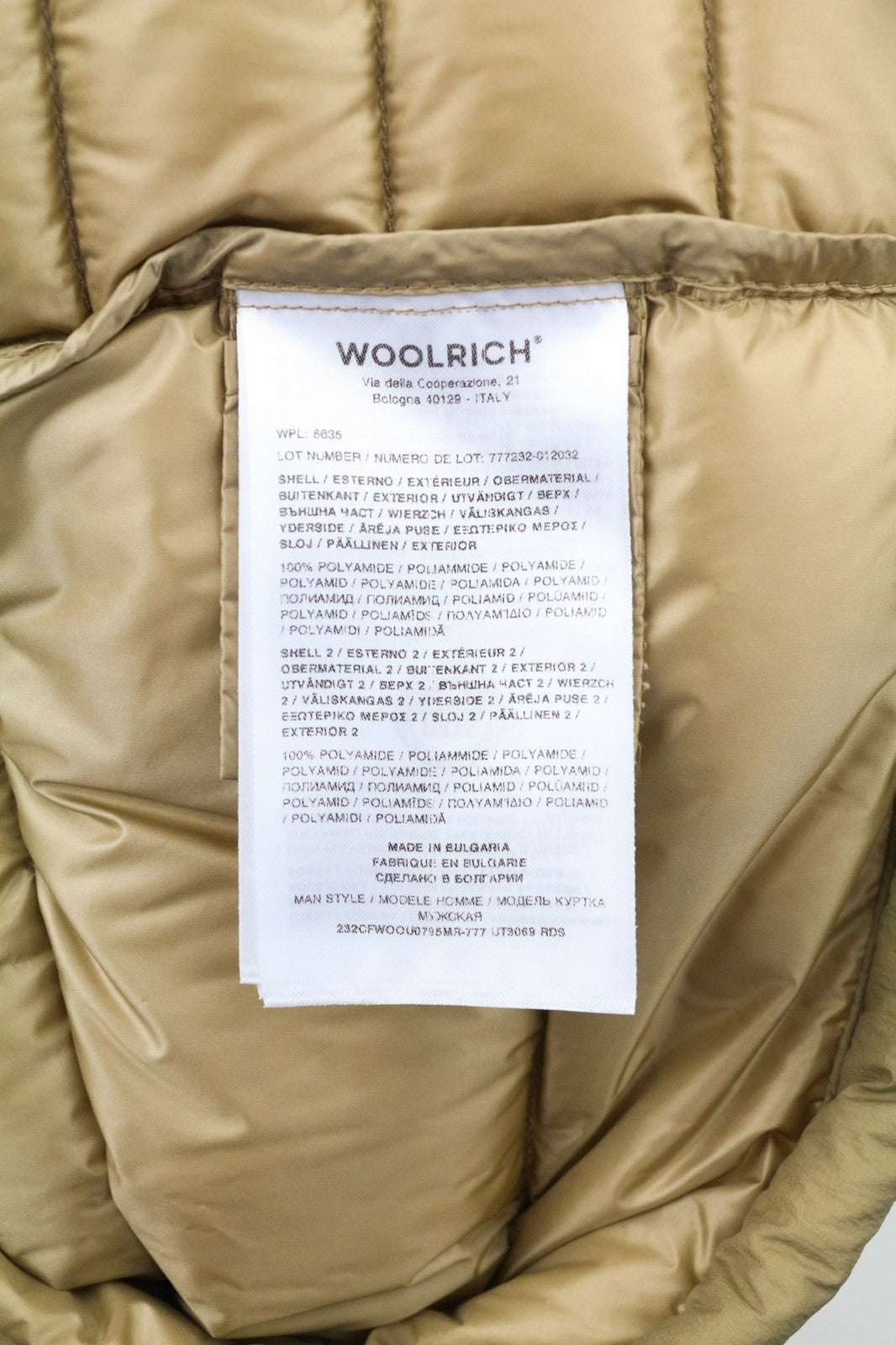 WOOLRICH Chevron Crinkle Down vyriška striukė su ilgomis užtrauktukais, pamušalu ir gobtuvu 