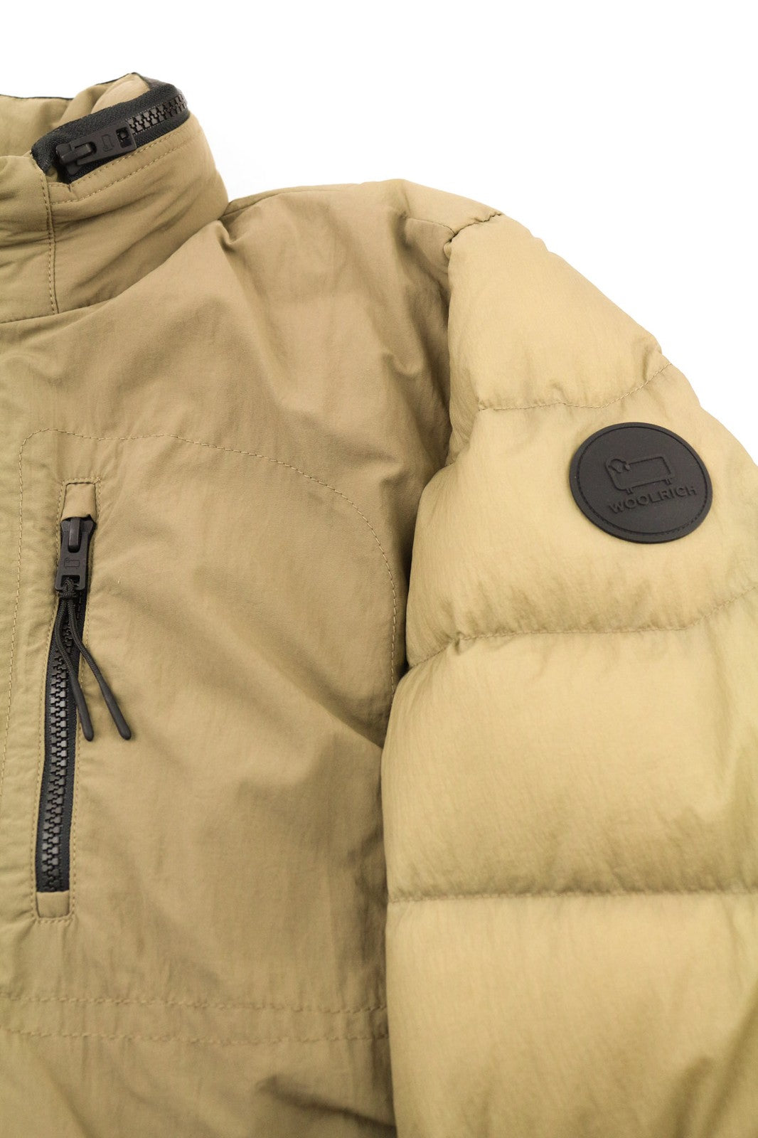 WOOLRICH Chevron Crinkle Down vyriška striukė su ilgomis užtrauktukais, pamušalu ir gobtuvu 