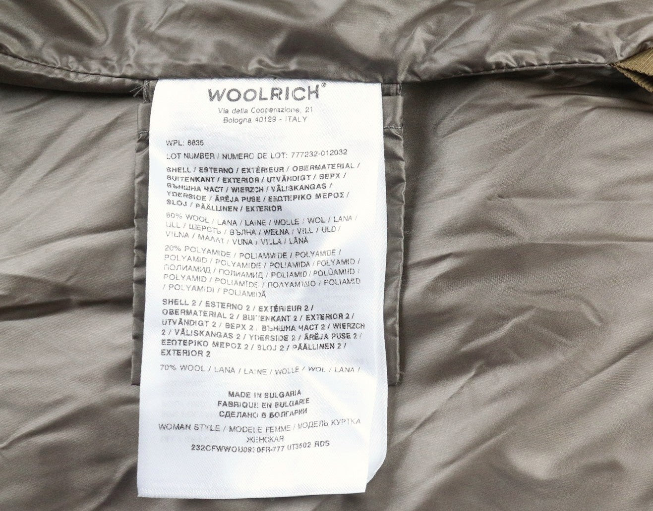 WOOLRICH megzta moteriška pūsta striukė S dydžio, vilnos mišinio, kupranugario spalvos, su pamušalu 