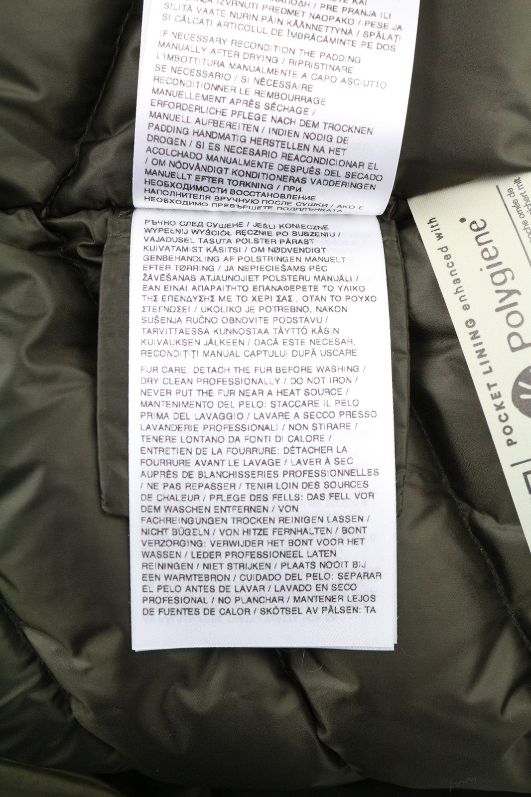 WOOLRICH Bow Bridge Parka moteriška striukė su pūkine striuke, S dydžio, su gobtuvu ir pamušalu bei užtrauktuku. 