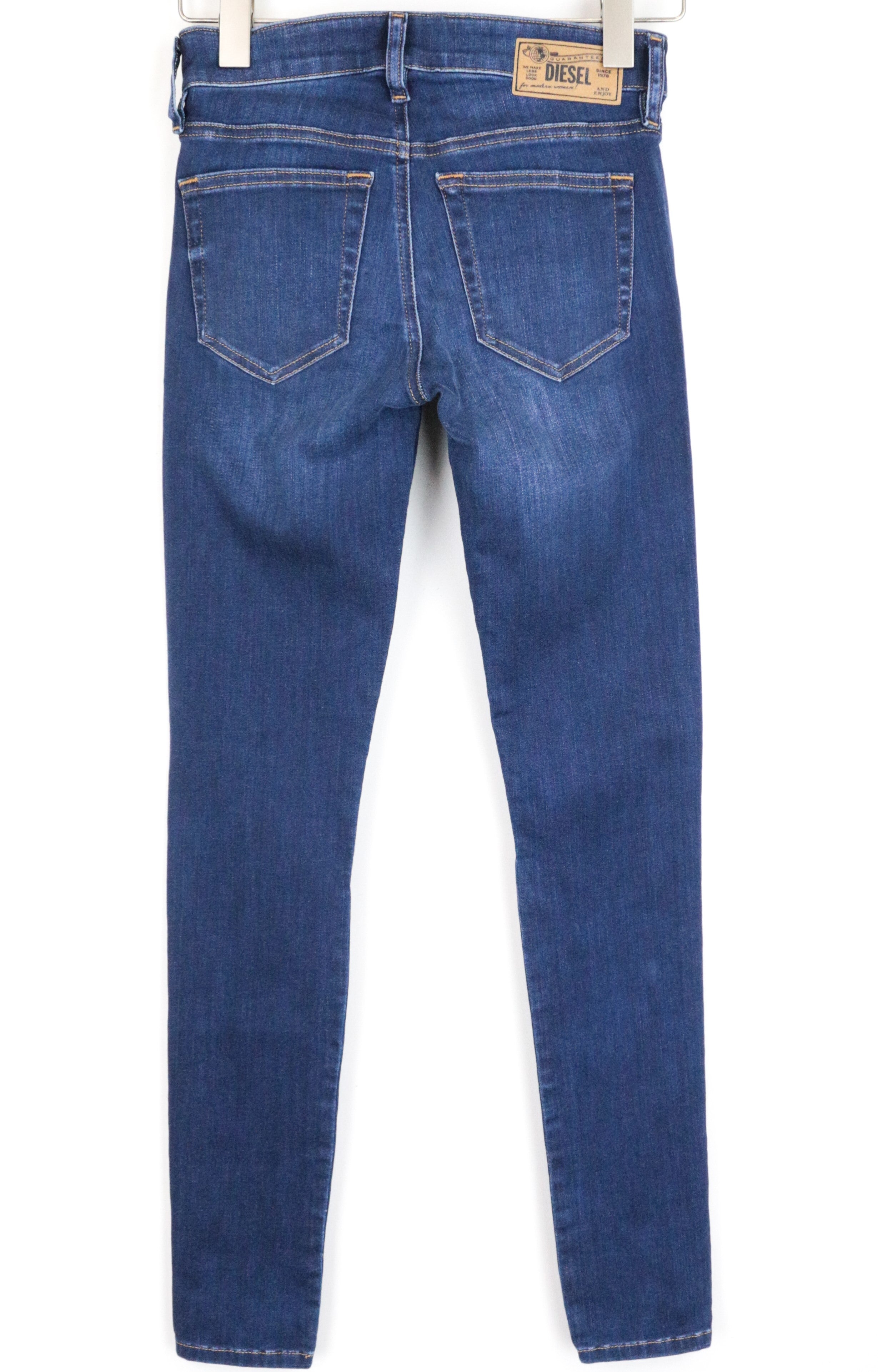 DIESEL Slandy-Low R98AJ W26/L32 itin aptempti moteriški mėlyni skalbto kirpimo džinsai