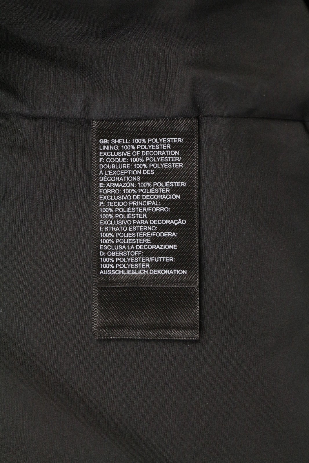 „THE NORTH FACE“ moteriška „Woodmont“ striukė su gobtuvu, atspari vandeniui ir vėjui, juoda. 