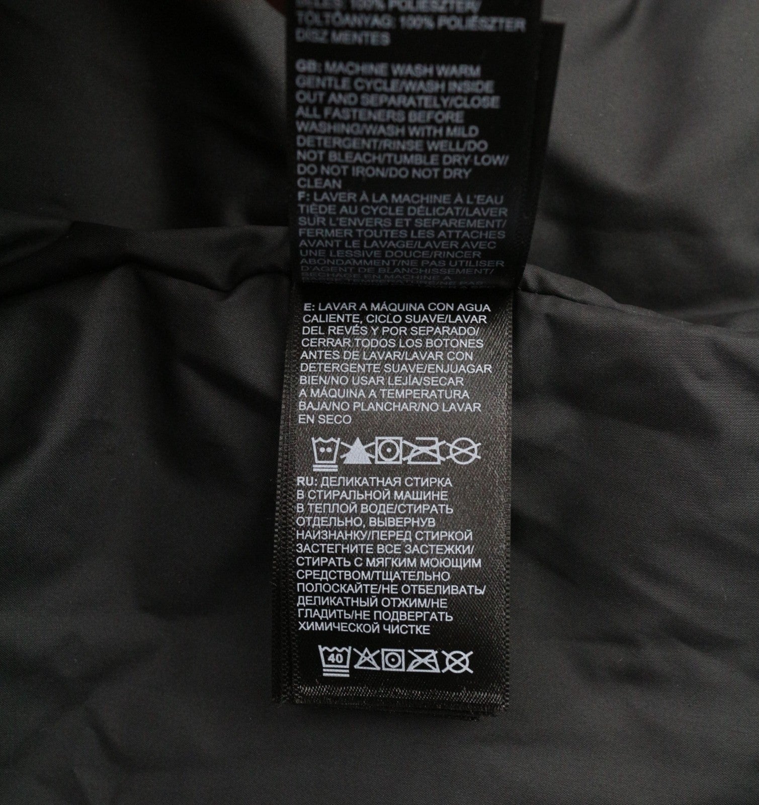 „THE NORTH FACE Himalayan Parka“ vyriška juoda striukė su užtrauktukais, L dydžio, paminkštinta 