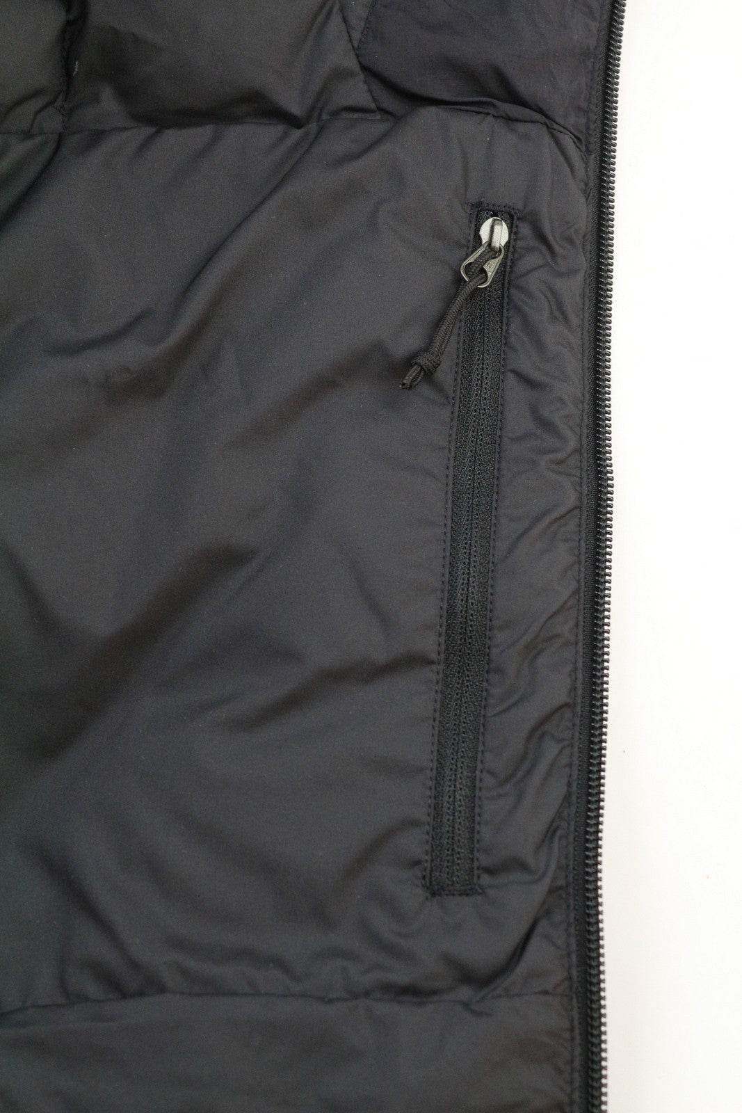 THE NORTH FACE La Paz vyriška pūkinė striukė su gobtuvu M 600, juoda, pašiltinta, RRP220 