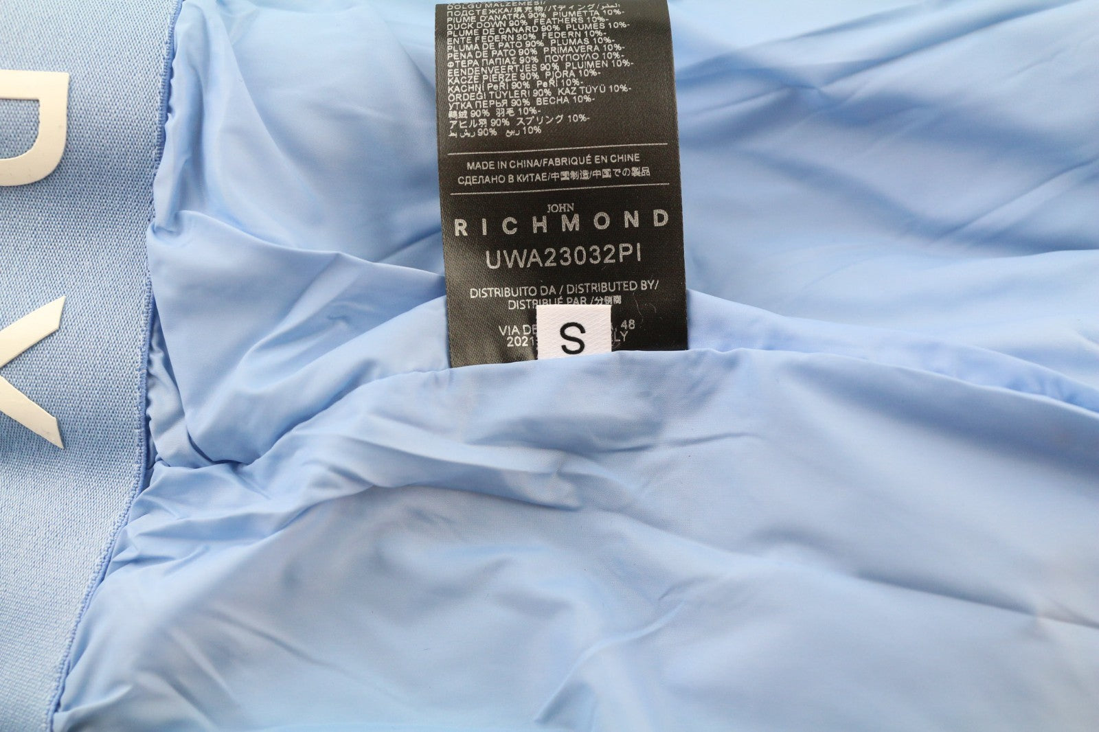 RICHMOND UWA23032PI moteriška dygsniuota pūsta striukė S, mėlyna, su paminkštintu užtrauktuku, aukšta apykakle 