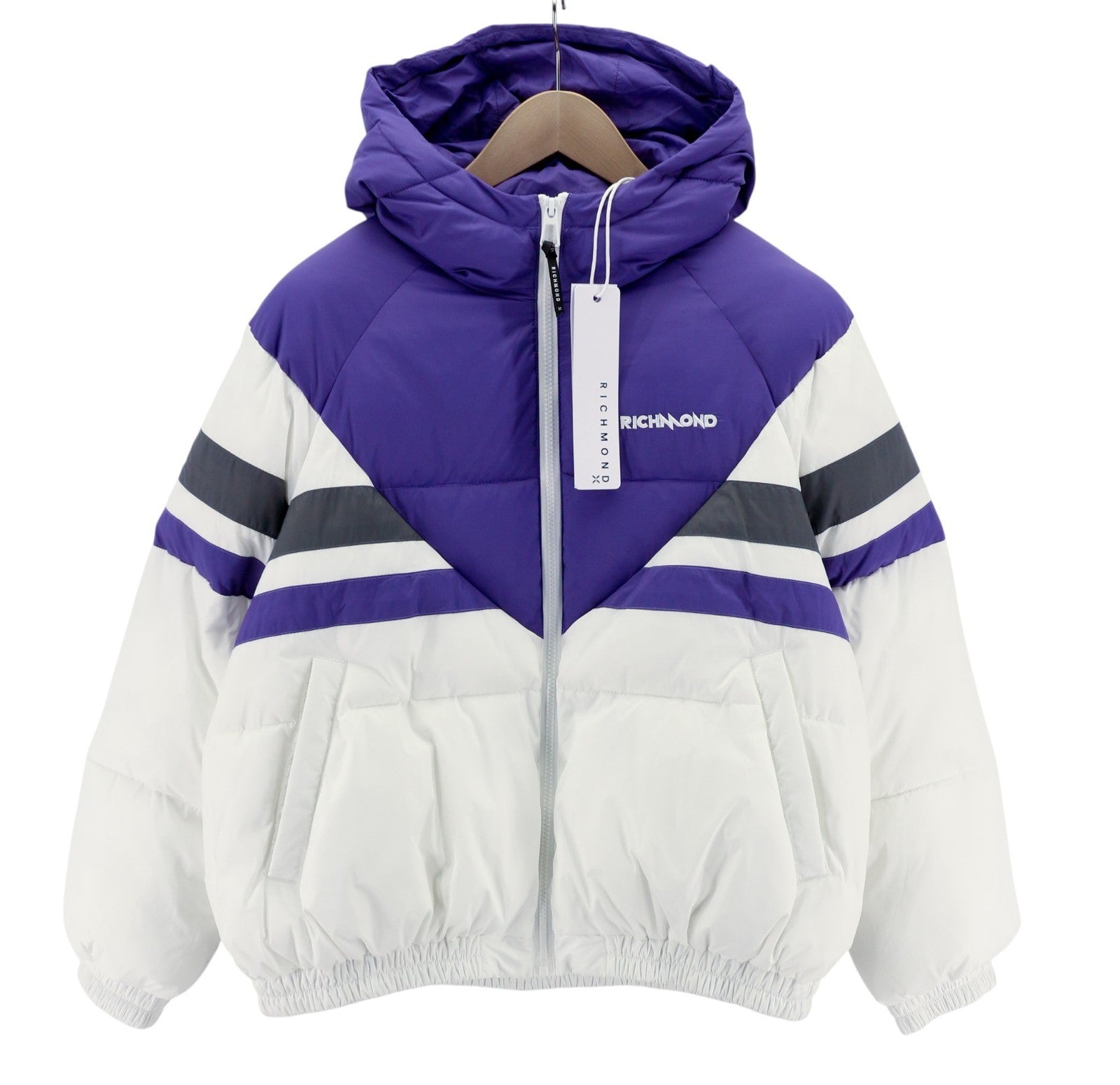 RICHMOND UWA23127PI moteriška balta striukė su gobtuvu, S dydžio, pašiltinta, dygsniuota, su logotipu ir užtrauktuku. 