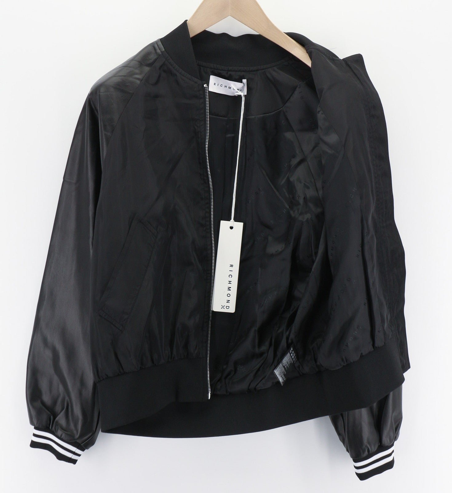 RICHMOND moteriška bomber striukė S juoda vaškuota lengva logotipu kišenės laisvalaikio stiliaus 