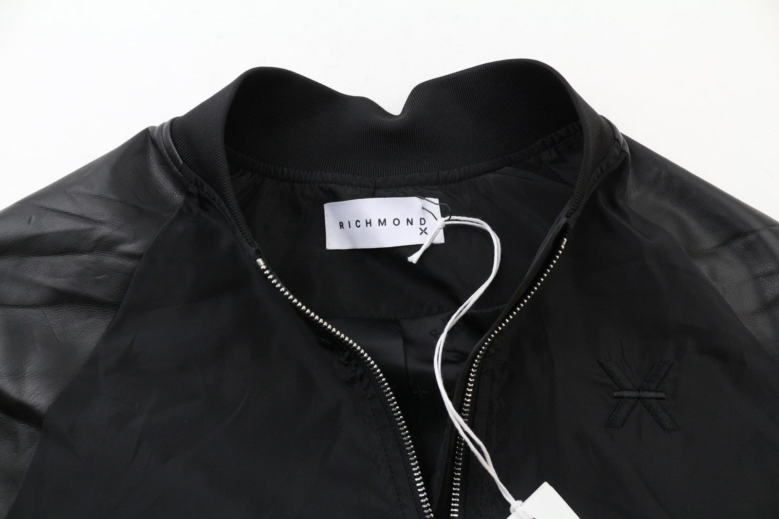 RICHMOND moteriška bomber striukė S juoda vaškuota lengva logotipu kišenės laisvalaikio stiliaus 