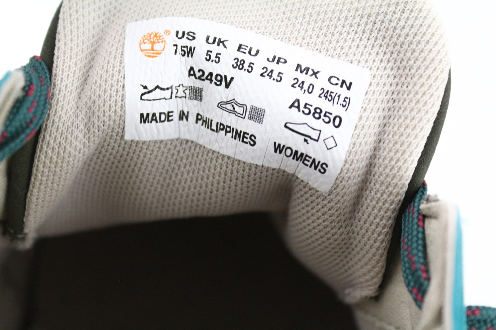 TIMBERLAND A249V moteriški sportbačiai, EU38.5 K5.5, odiniai, migdolų spalvos, žema pado forma, suvarstomi. 