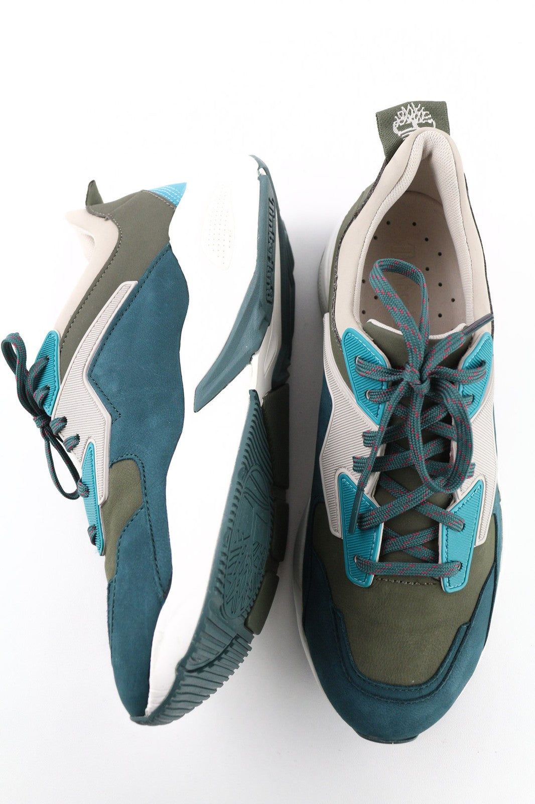 TIMBERLAND A249V moteriški sportbačiai, EU38.5 K5.5, odiniai, migdolų spalvos, žema pado forma, suvarstomi. 