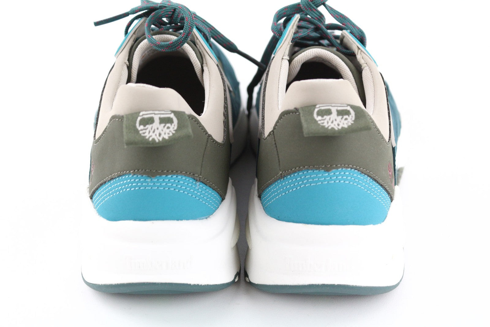 TIMBERLAND A249V moteriški sportbačiai, EU38.5 K5.5, odiniai, migdolų spalvos, žema pado forma, suvarstomi. 