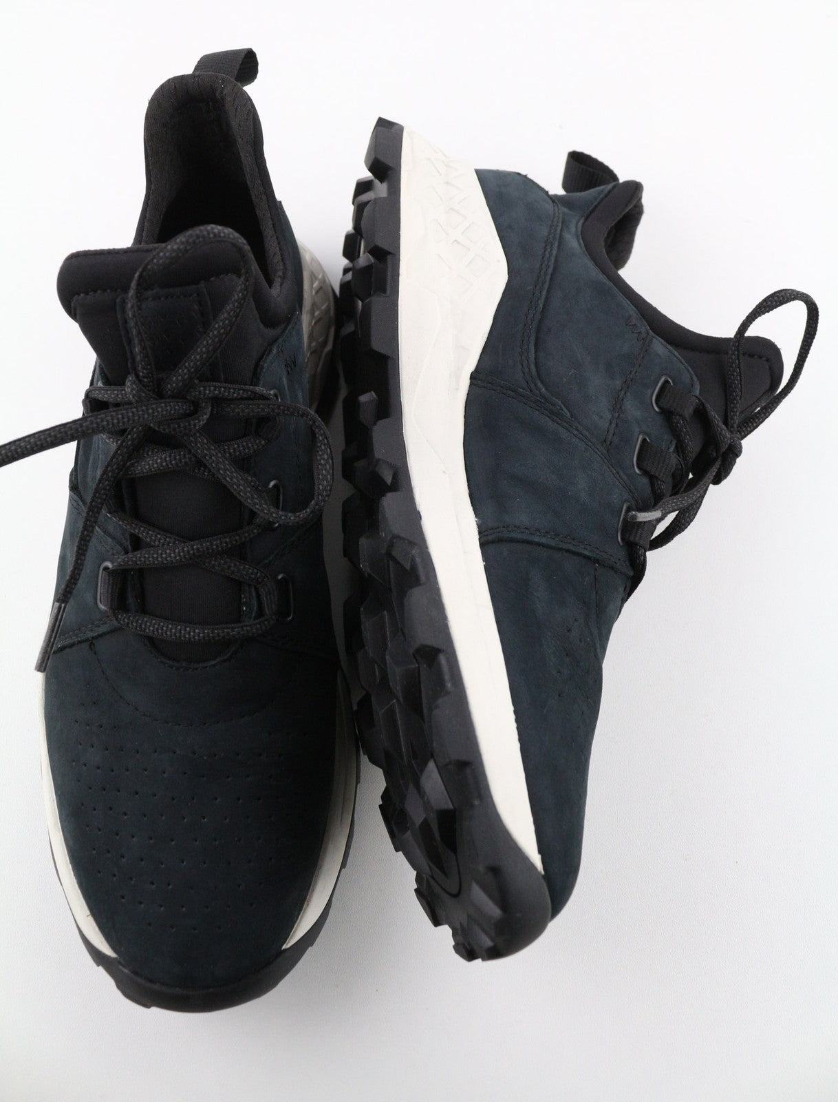 TIMBERLAND A2BBT vyriški sportbačiai EU41 UK7 odiniai „Aerocore Defender Repellent“ 