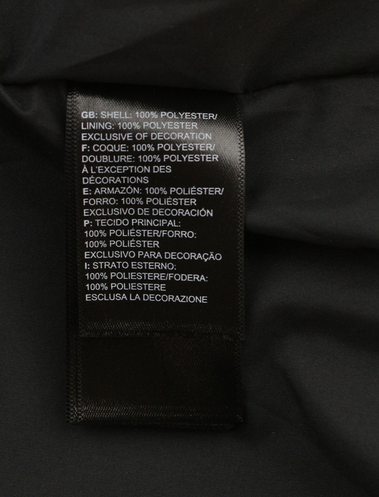 The North Face NF0A493Q moteriški sportbačiai „S Dryvent“, vandeniui ir vėjui atsparūs, kvėpuojantys. 