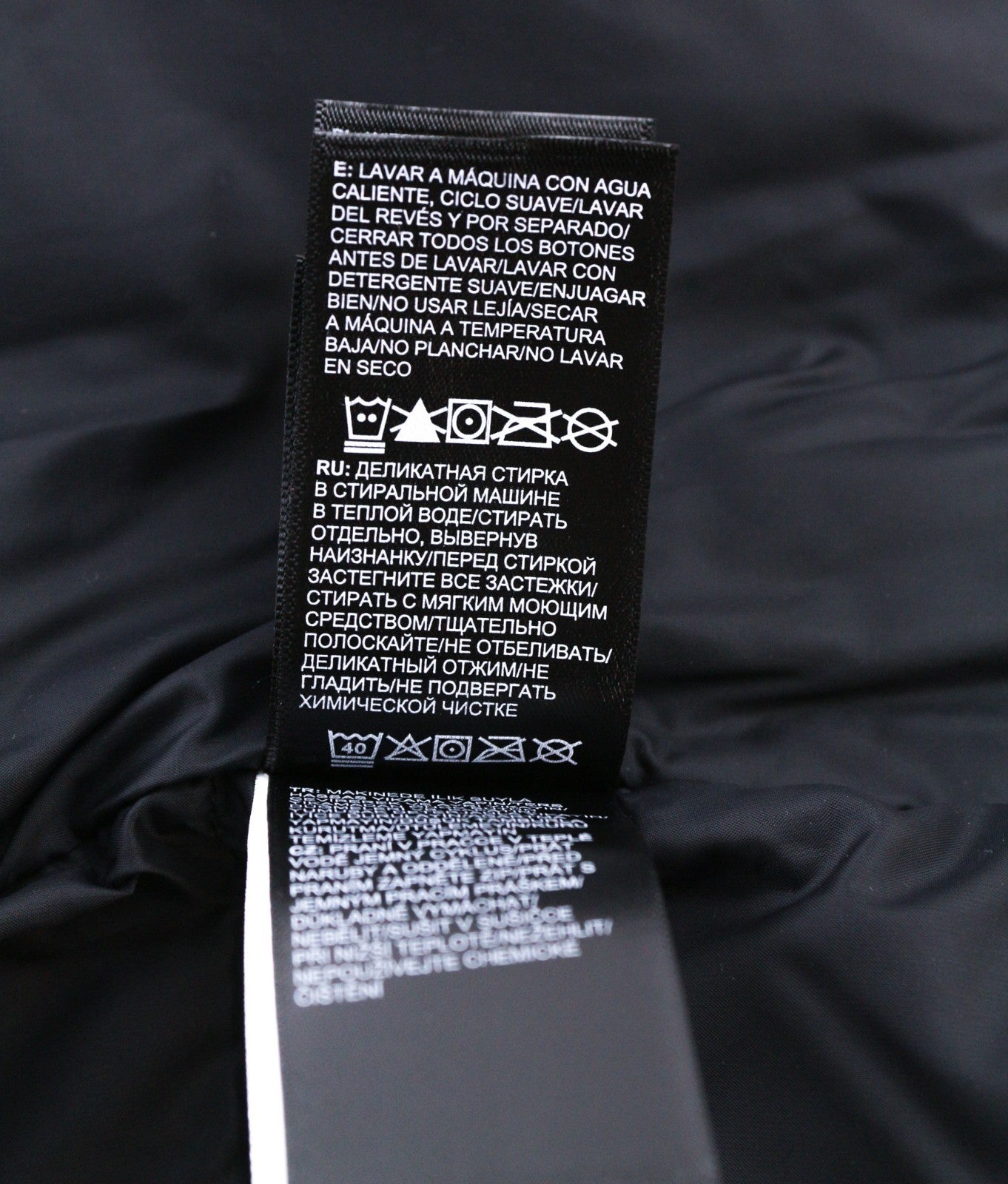 „THE NORTH FACE Diablo Down“ vyriška dygsniuota 700 pūkinė striukė, juoda, S, RRP 350 