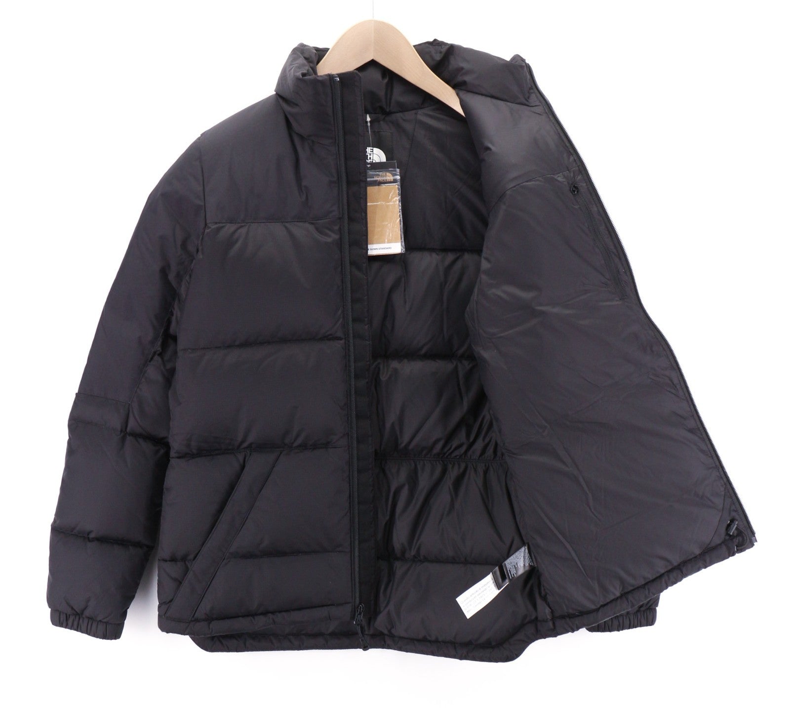 „THE NORTH FACE Diablo Down“ moteriška dygsniuota striukė su 700 užpildų užpildu (rekomenduojama kaina 350 USD) 