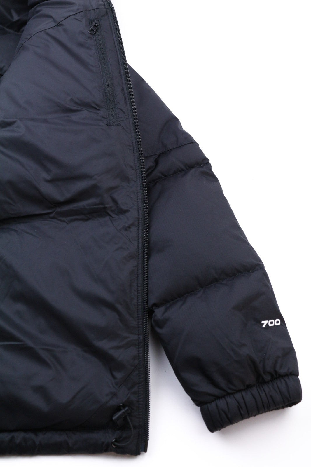 „THE NORTH FACE Diablo Down“ moteriška dygsniuota striukė su 700 užpildų užpildu (rekomenduojama kaina 350 USD) 