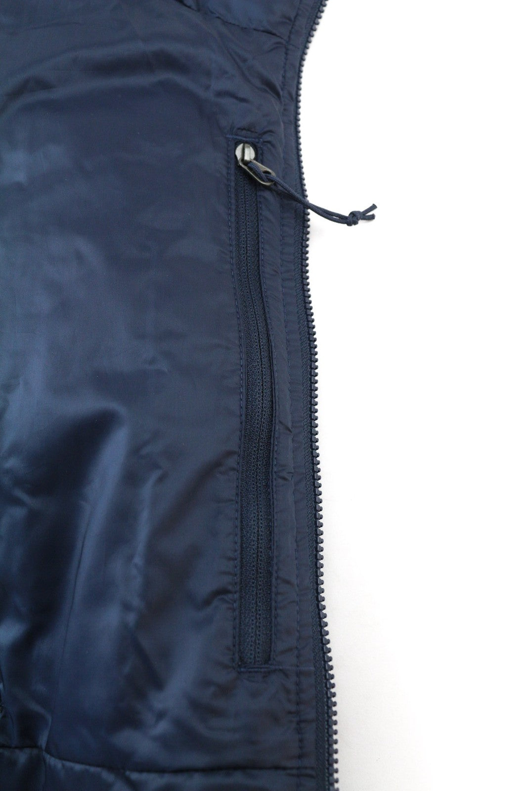 THE NORTH FACE T93Y3N vyriška XL dydžio „Thermoball“ ekologiška izoliuota striukė su mėlyna užtrauktuku, RRP199 