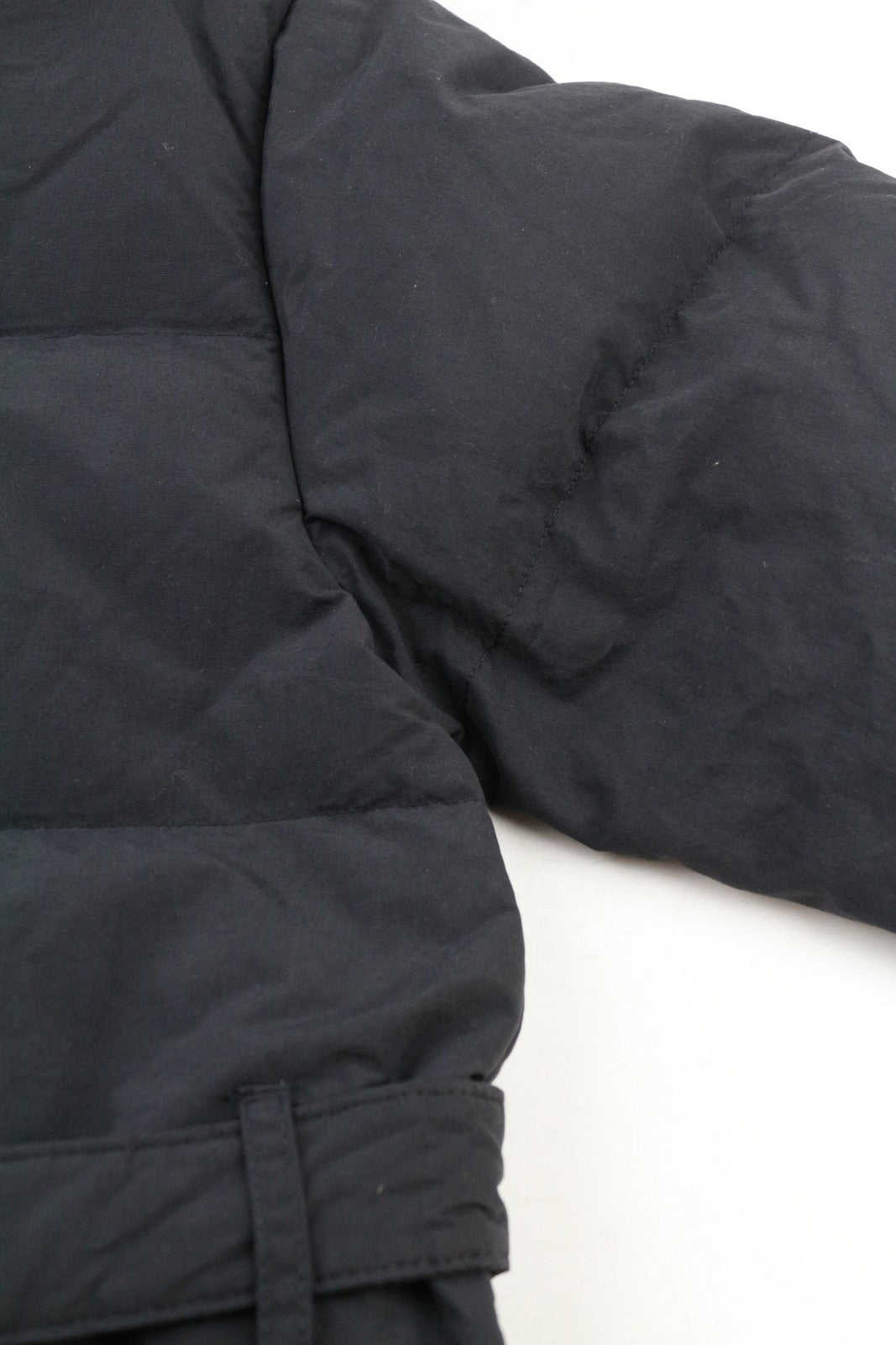 „The North Face Sierra Long Down Parka“ moteriška striukė su gobtuvu, XS dydžio, 600 dydžio, su pamušalu, juoda. 