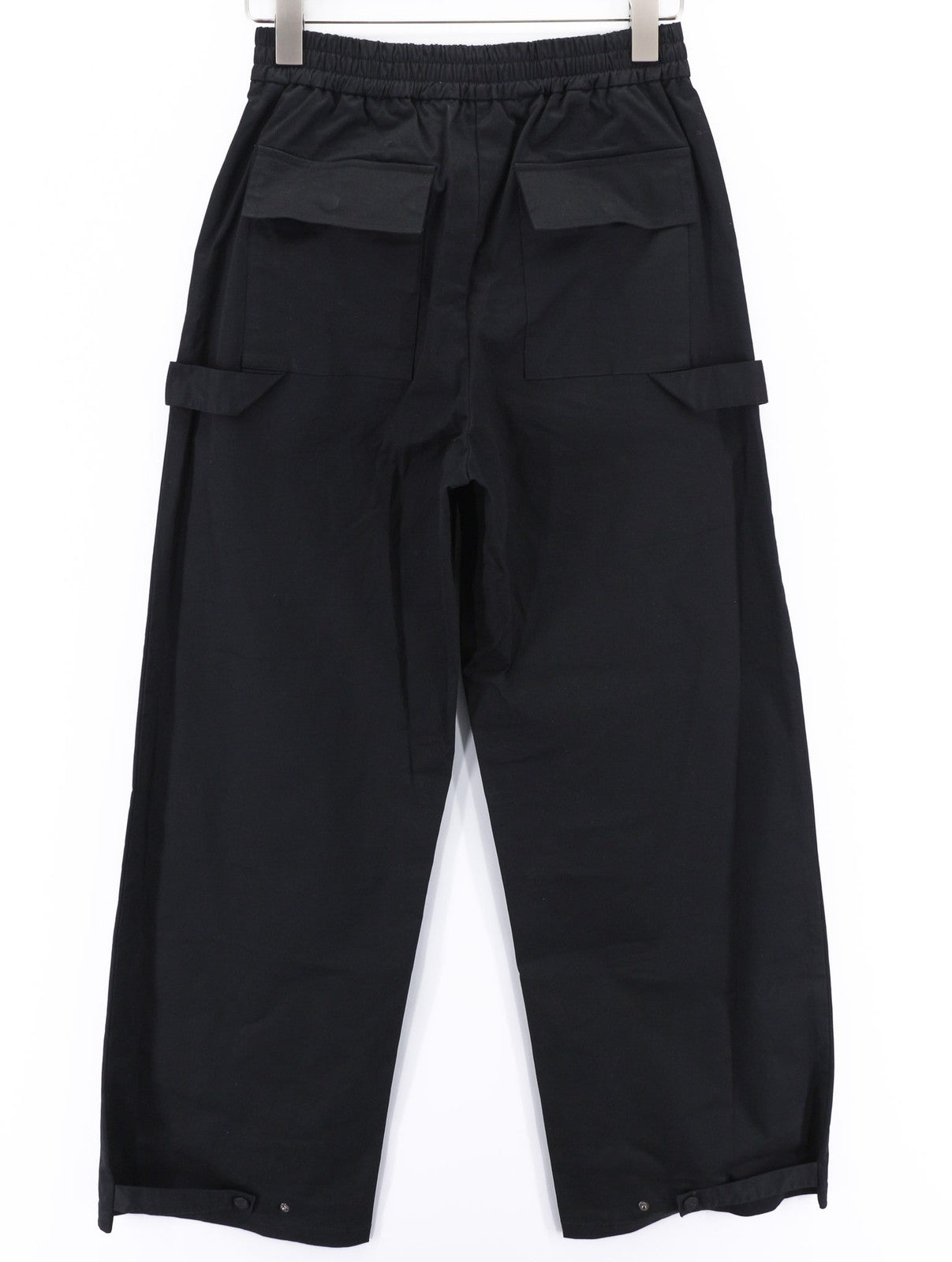 JOHN RICHMOND moteriškos kelnės S dydžio juodos tiesios su elastingu juosmeniu ir kišene, logotipu 