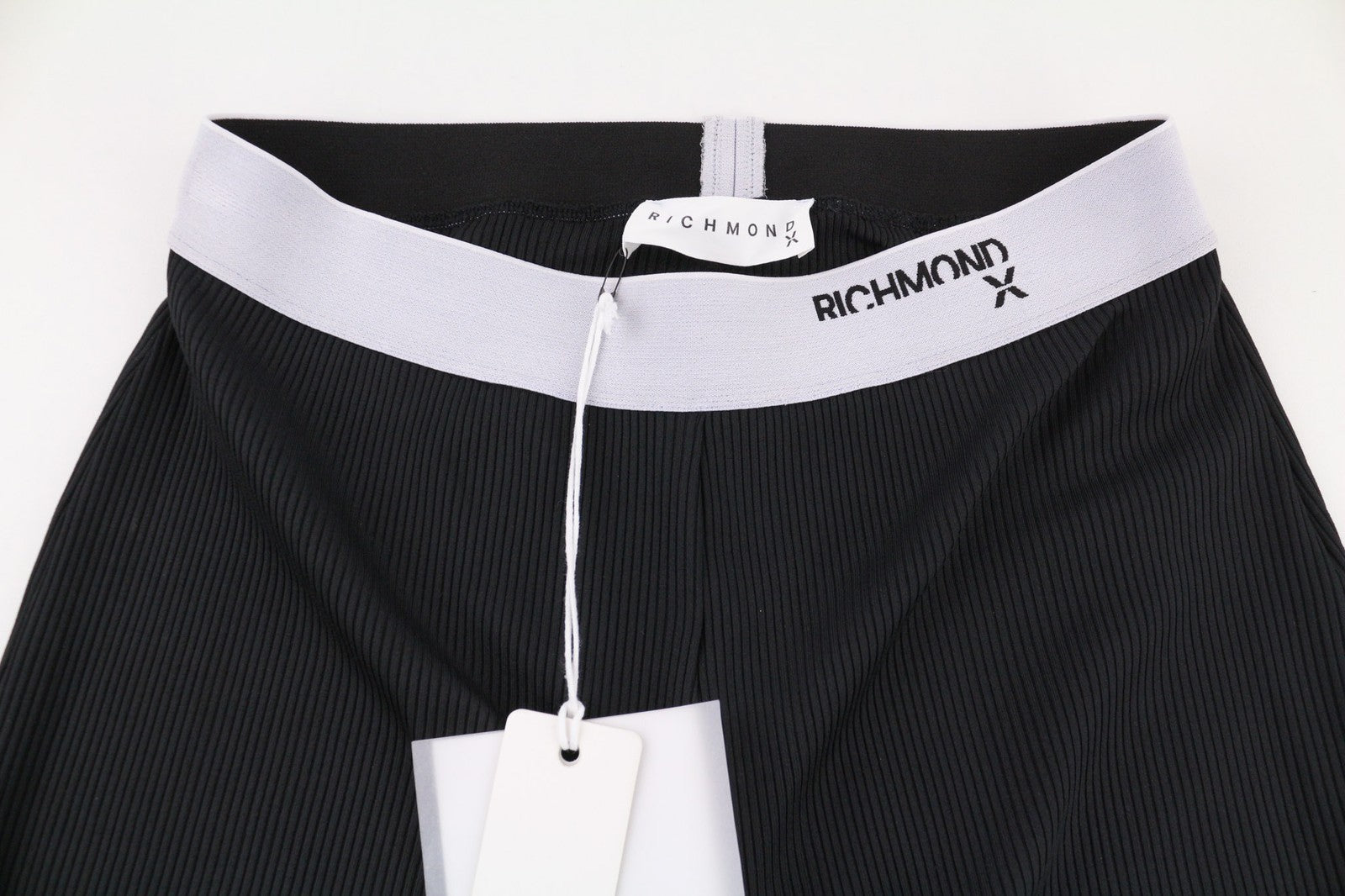 RICHMOND moteriškos kelnės S, juodos, platėjančios, tamprios, briaunotos, aukštu juosmeniu, visiems sezonams 