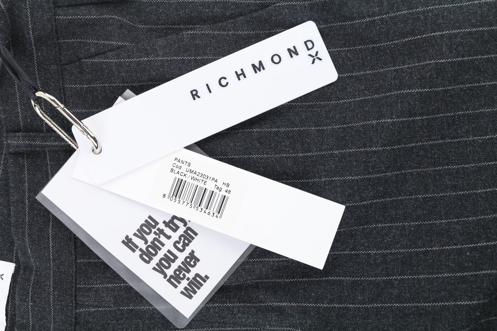 JOHN RICHMOND vyriškos kelnės M juodos, plonos, dryžuotos, laisvalaikio stiliaus, su užtrauktuku ir logotipu 