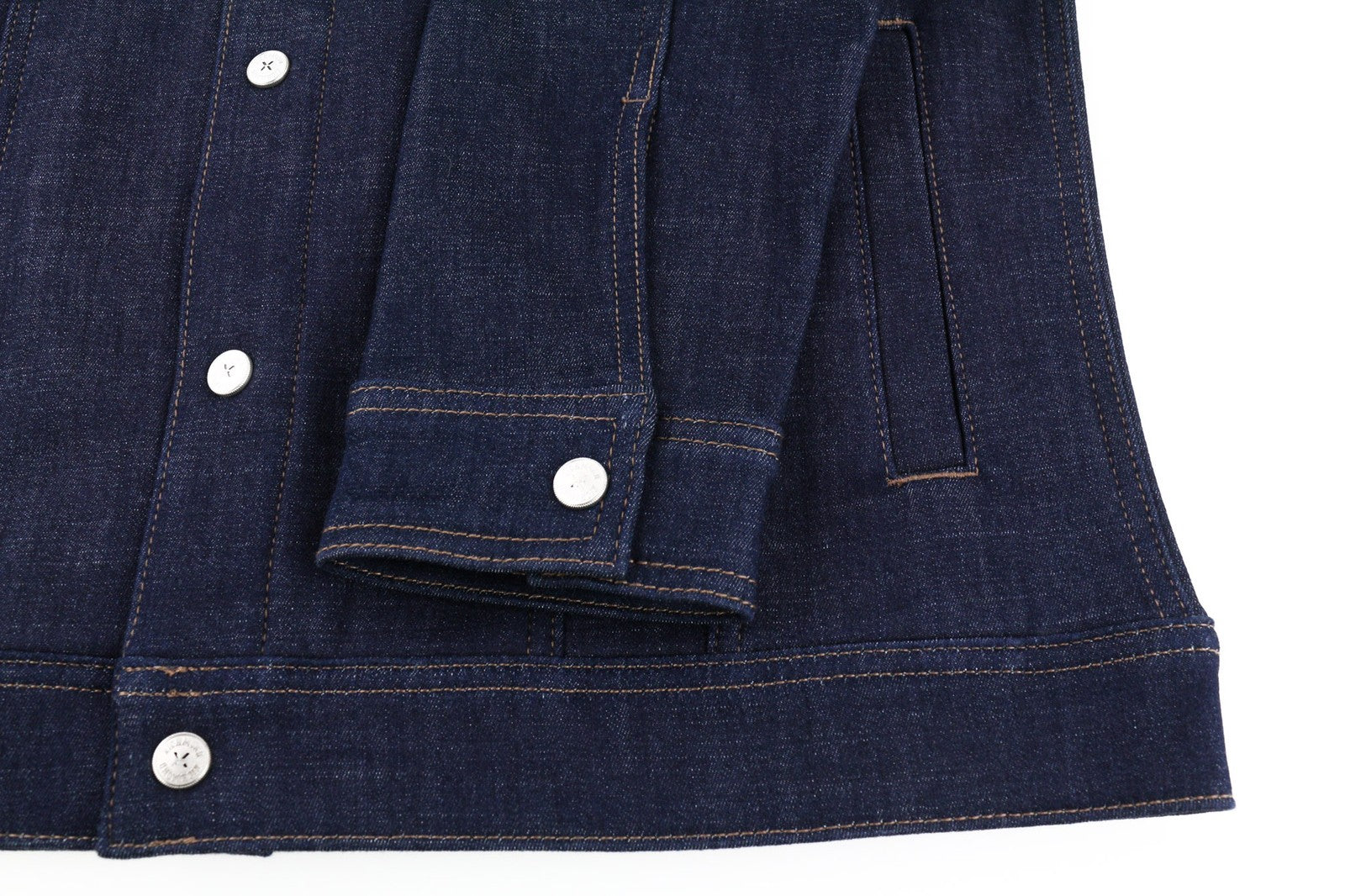 JOHN RICHMOND vyriška striukė ~M džinsinis sunkvežimio tipo polo apykaklės užsegimas su sagomis tamsiai mėlynos spalvos logotipu 