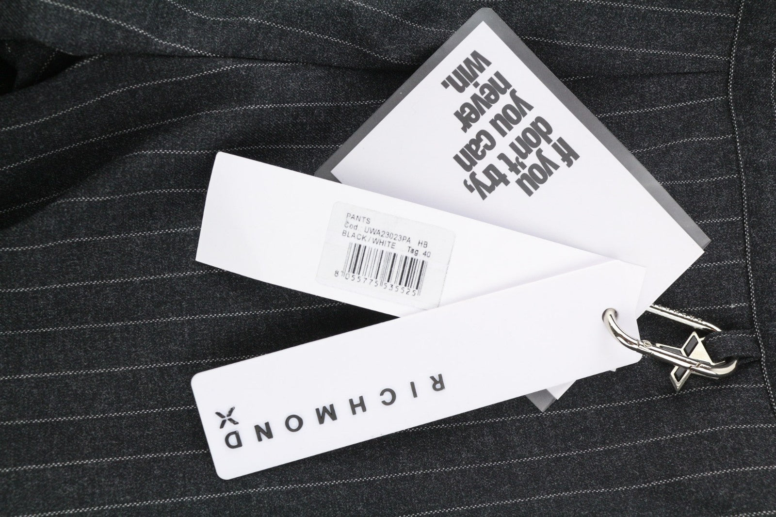 JOHN RICHMOND moteriškas kostiumas S, juodas melanžas, dryžuotas, vieneilis, dviejų dalių 