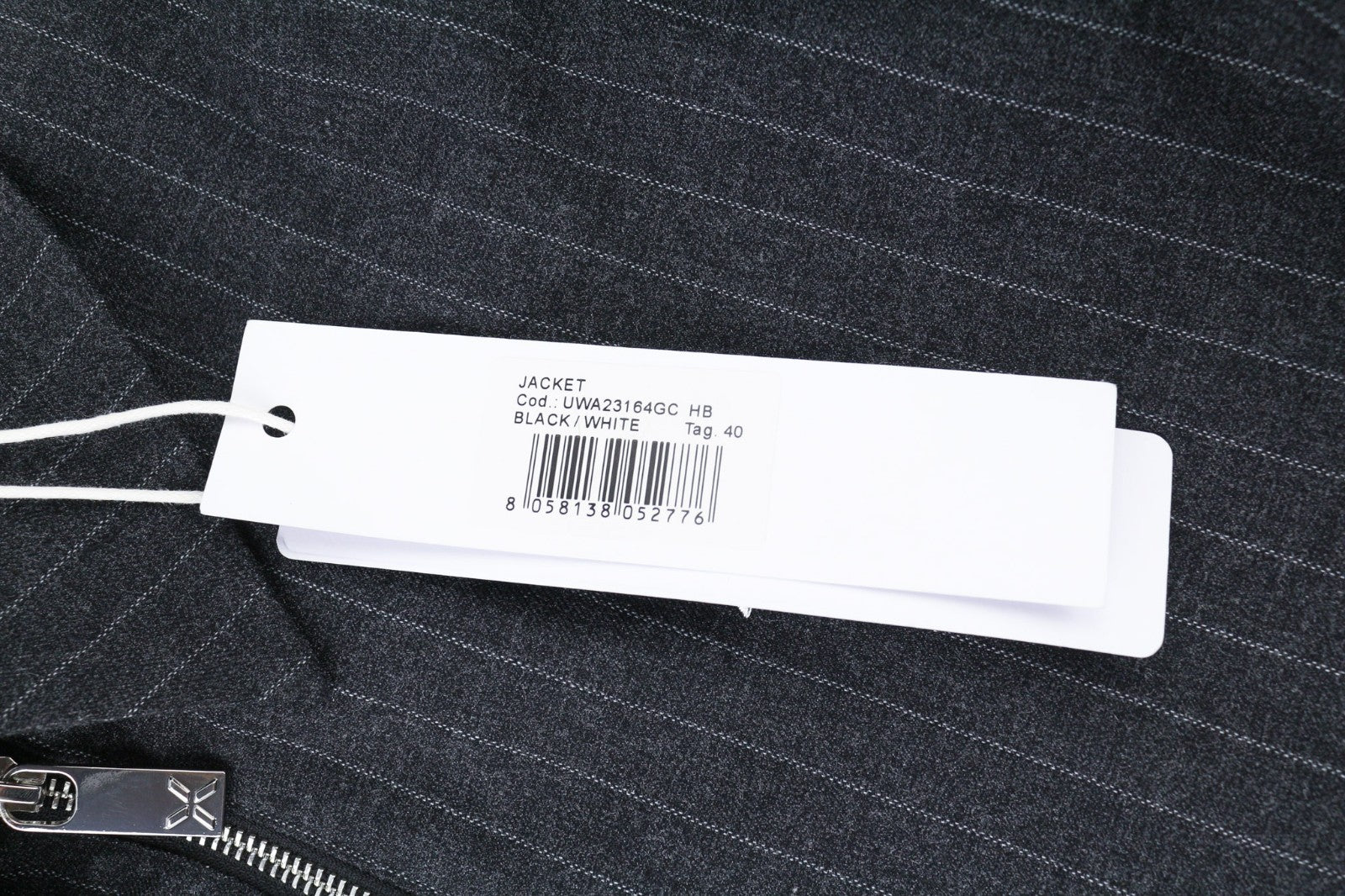 JOHN RICHMOND moteriškas kostiumas S, juodas melanžas, dryžuotas, vieneilis, dviejų dalių 