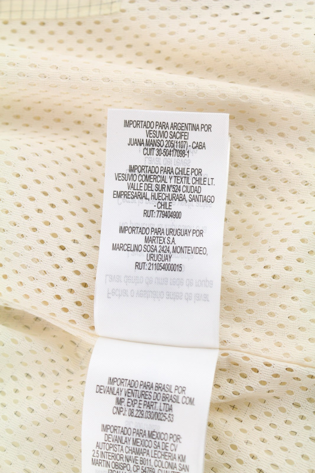 LACOSTE vyriška striukė XL/2XL smėlio spalvos su gobtuvu ir vandeniui atspariu languotu lengvu paltu 