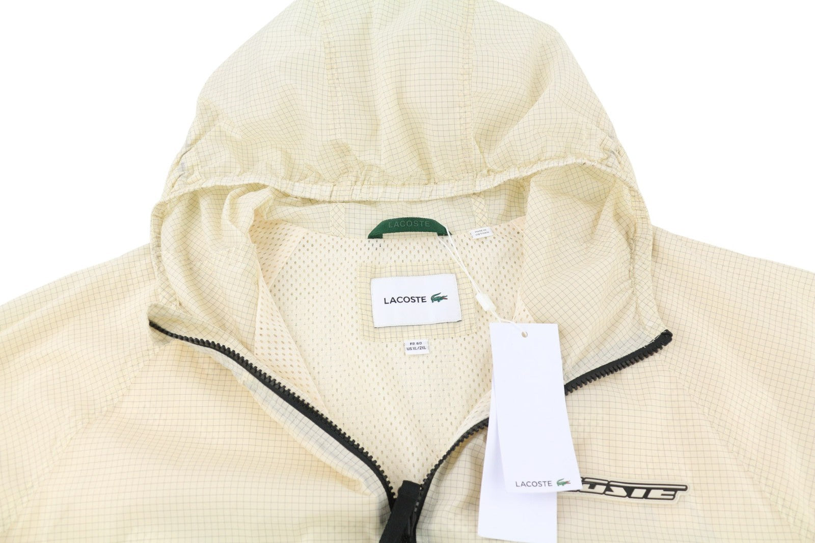 LACOSTE vyriška striukė XL/2XL smėlio spalvos su gobtuvu ir vandeniui atspariu languotu lengvu paltu 