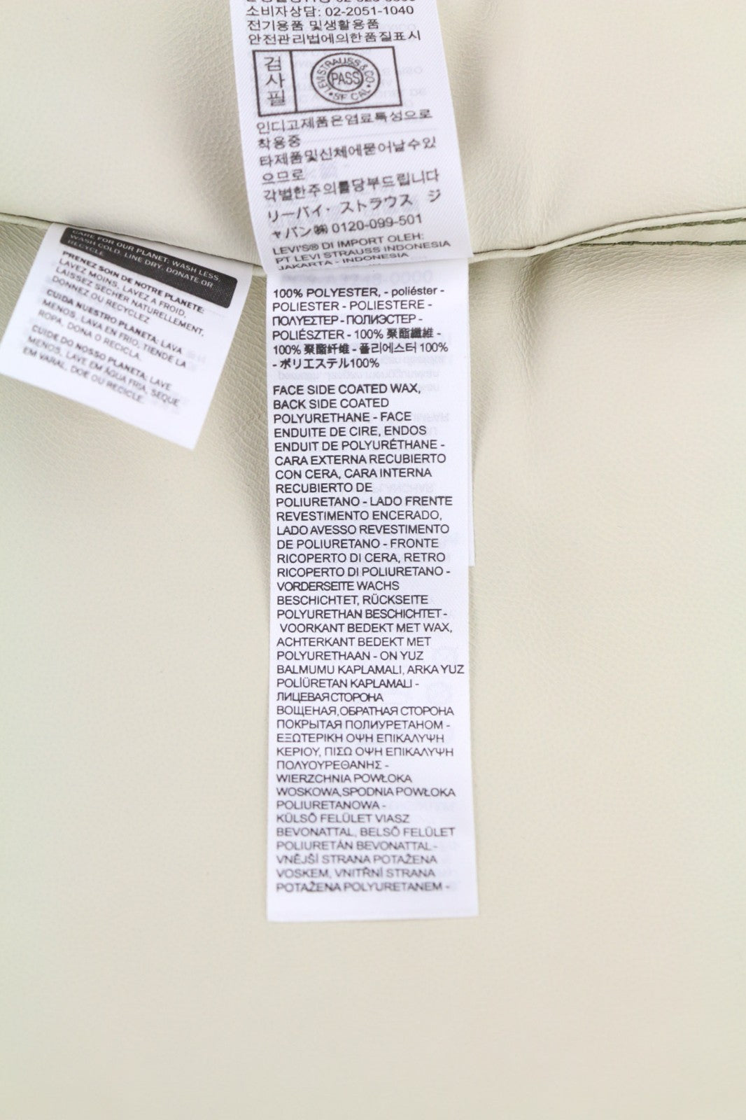 LEVI'S vyriška striukė M vidutinio ilgio, vandeniui atspari, gobtuvu, mėlyna, raišteliu surišama striukė 