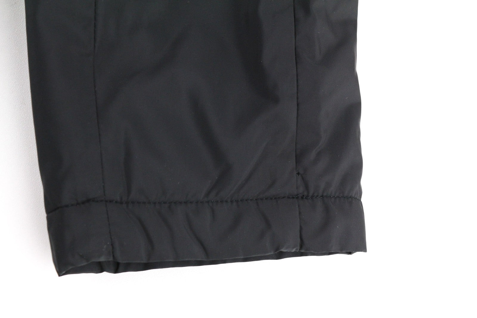 WRANGLER Stadium vyriška striukė L, juoda, izoliuota, su polo apykakle ir sagomis, pamušalu 