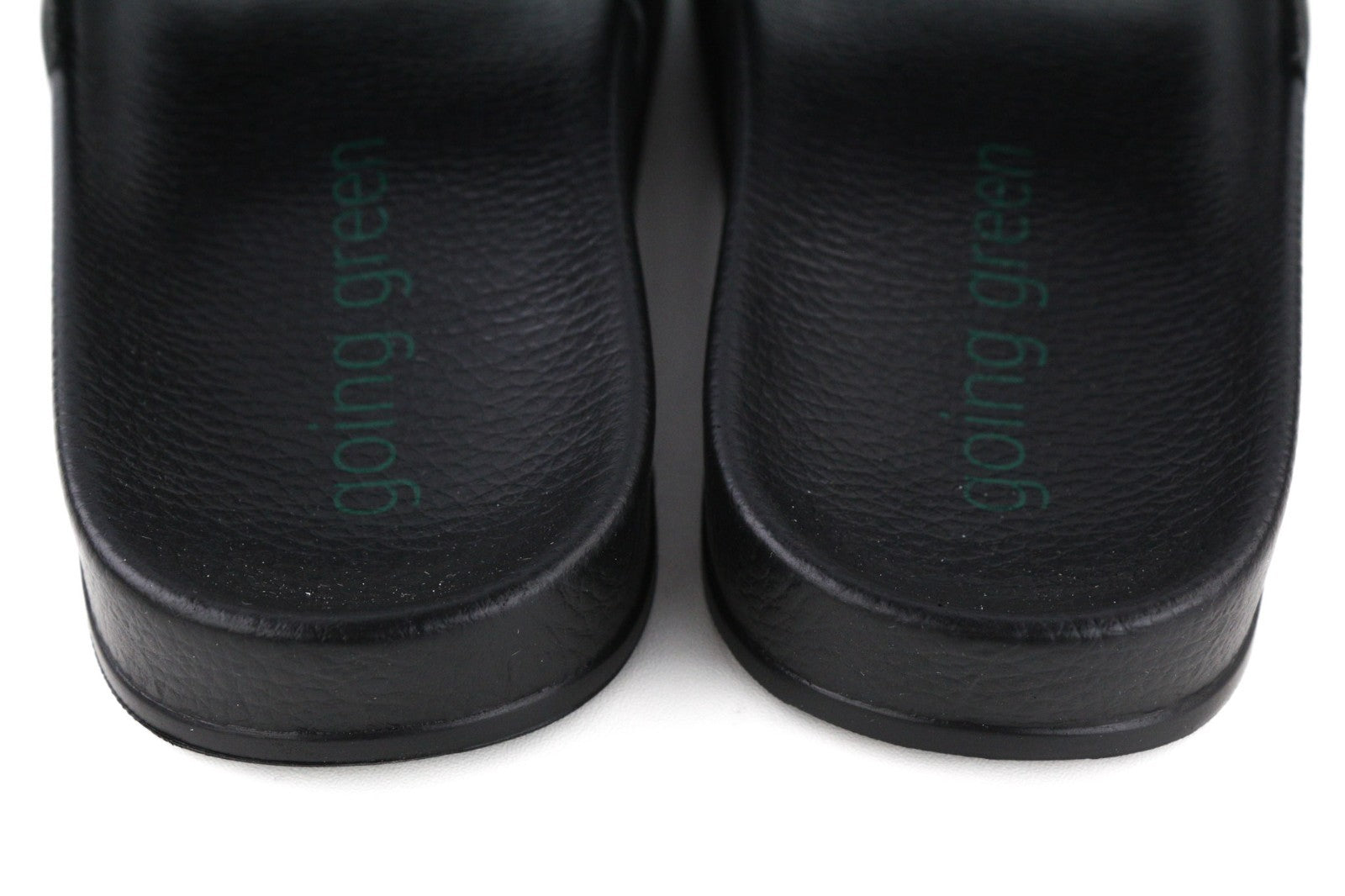 ACBC X MISSONI SHMISPSP „Pixel Pool Slide“ unisex basutės su raišteliais ir raštuotu padu, 39 dydis 