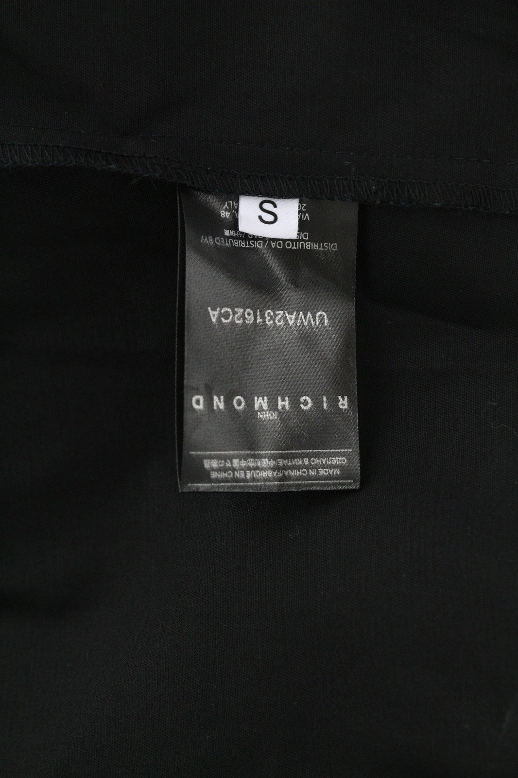 RICHMOND X moteriški marškinėliai S, juodi, platėjančios apykaklės, sagomis užsegami ilgomis rankovėmis, kišenėmis 