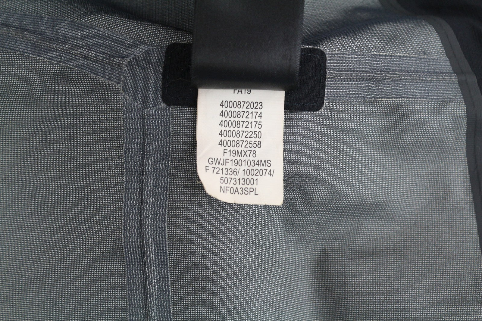 THE NORTH FACE Women's Summit L5 Futurelight Jacket M Black Hooded Seam Taped