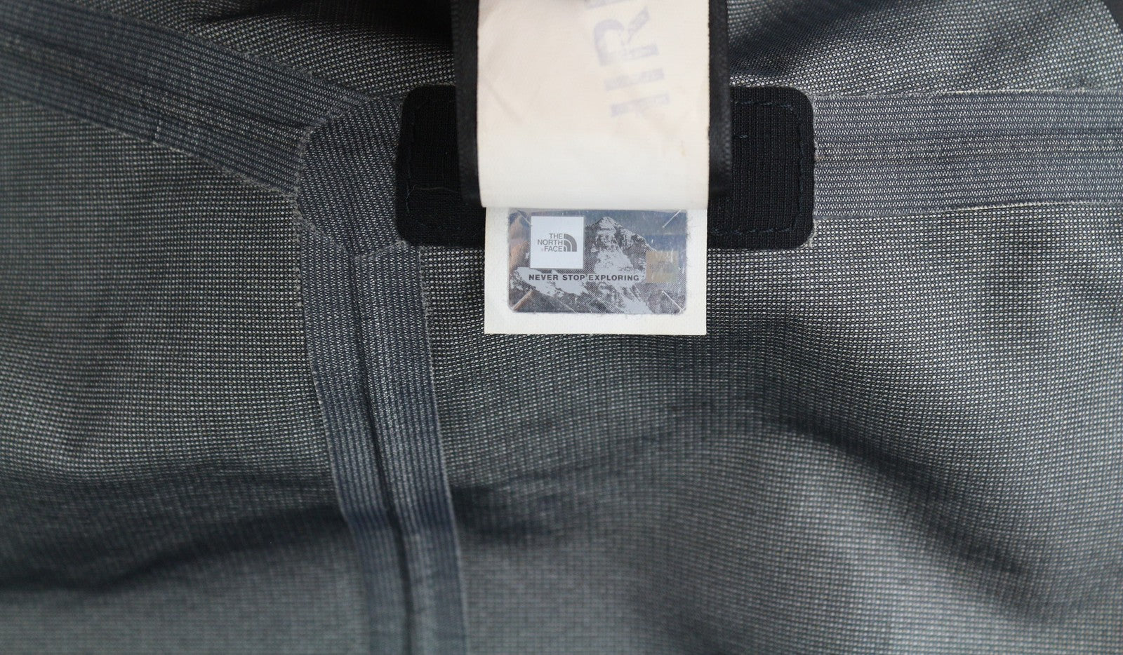 THE NORTH FACE Women's Summit L5 Futurelight Jacket M Black Hooded Seam Taped