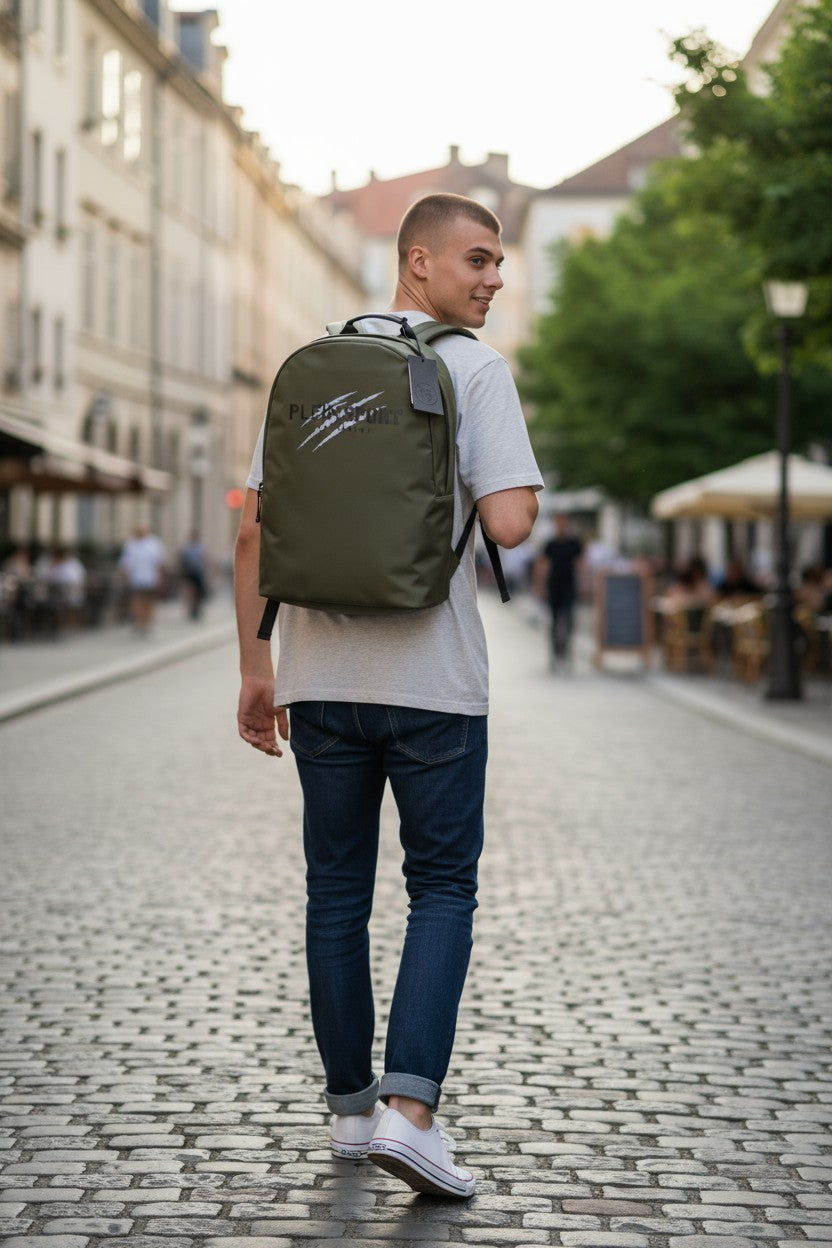 PHILIPP PLEIN vyriška kuprinė, vieno dydžio, žalia, su pamušalu, reguliuojamo dydžio rankena, užtrauktuku 