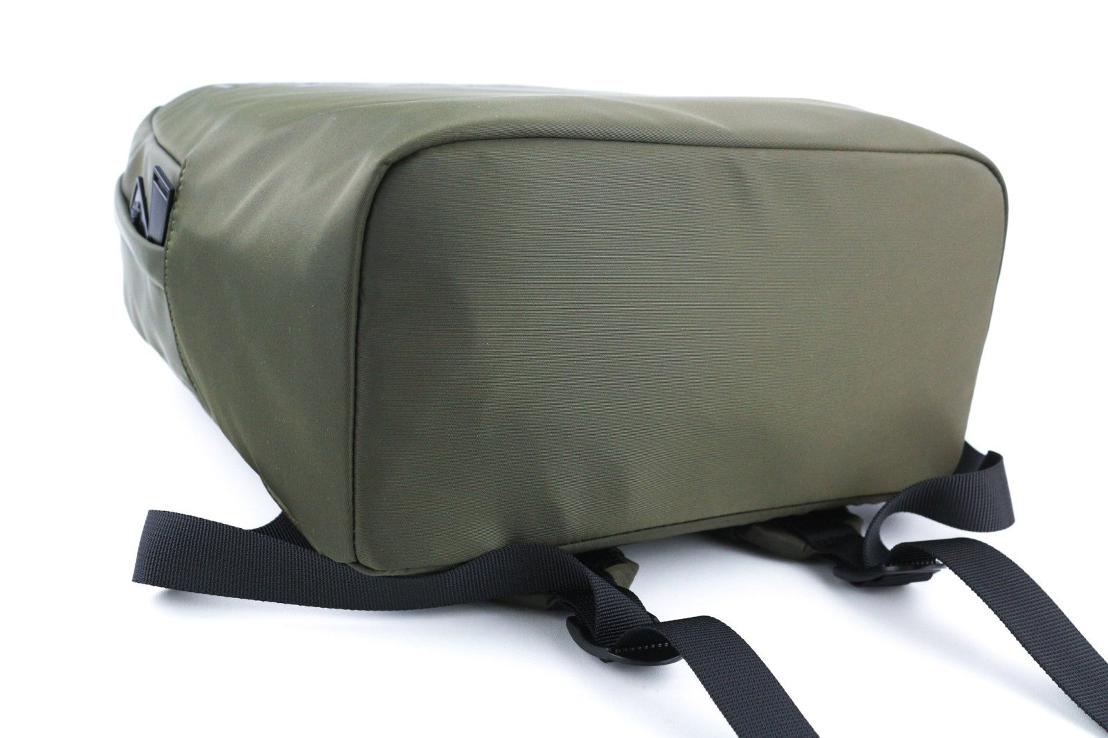 PHILIPP PLEIN vyriška kuprinė, vieno dydžio, žalia, su pamušalu, reguliuojamo dydžio rankena, užtrauktuku 