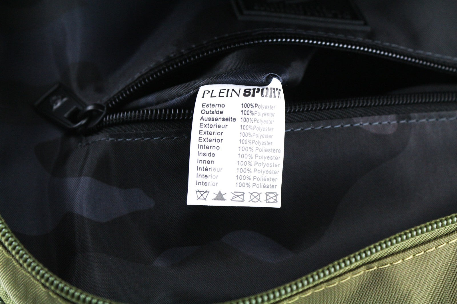 PHILIPP PLEIN vyriška kuprinė, vieno dydžio, „Philadelphia“ žalia, su užtrauktuku ir pamušalu. 