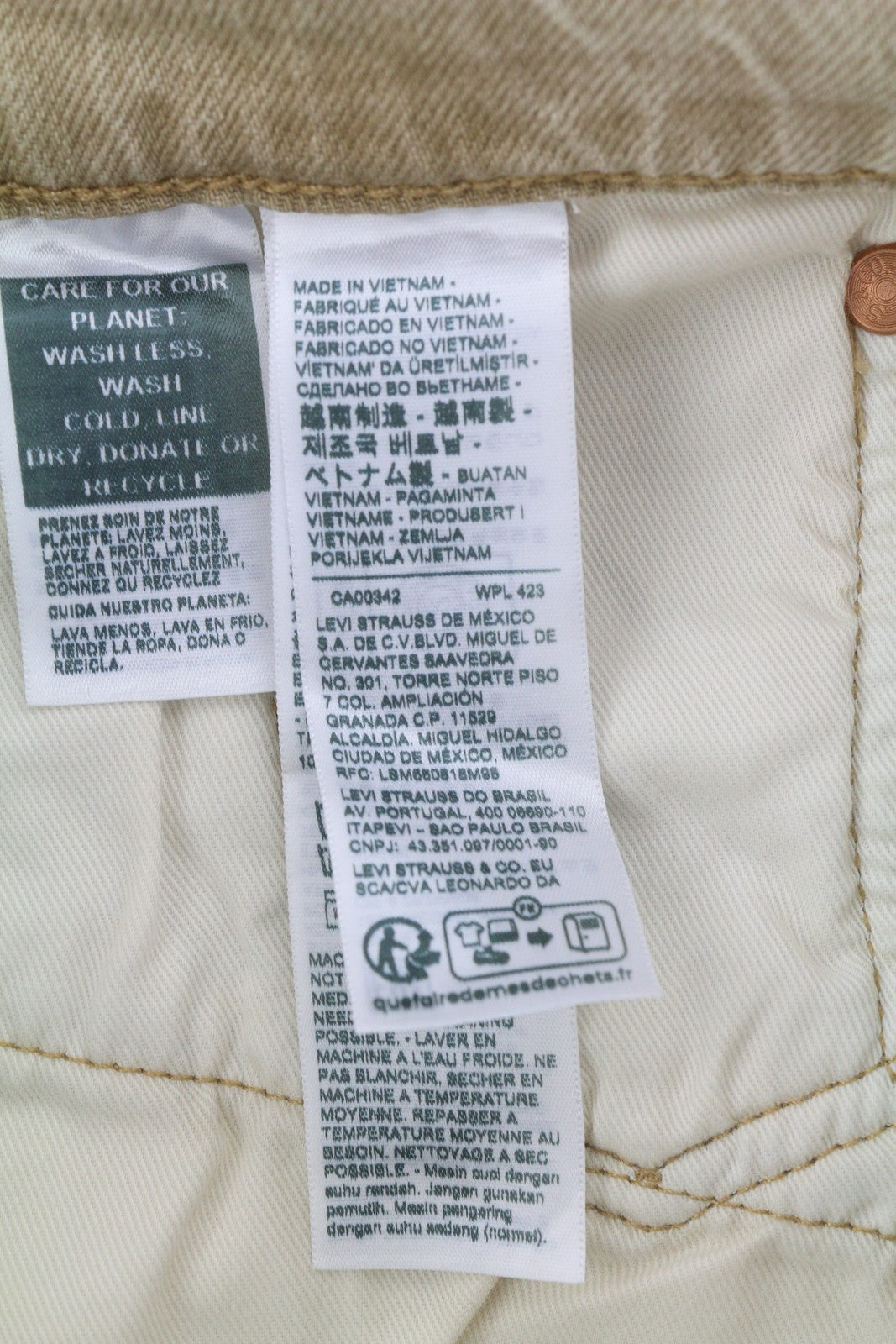 LEVI'S 502 Men Jeans W28/L32 Premium Big E Tapered Fit Zip Fly Beige Denim