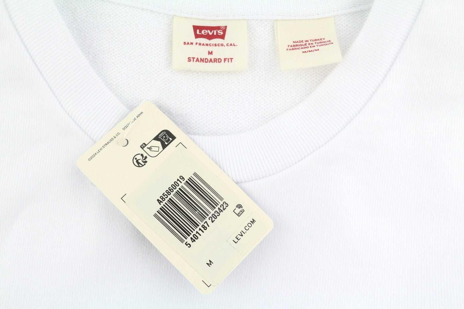 LEVI'S Standard Fit Men Sweatshirt M White Crew Neck Front Logo Cotton Pullover