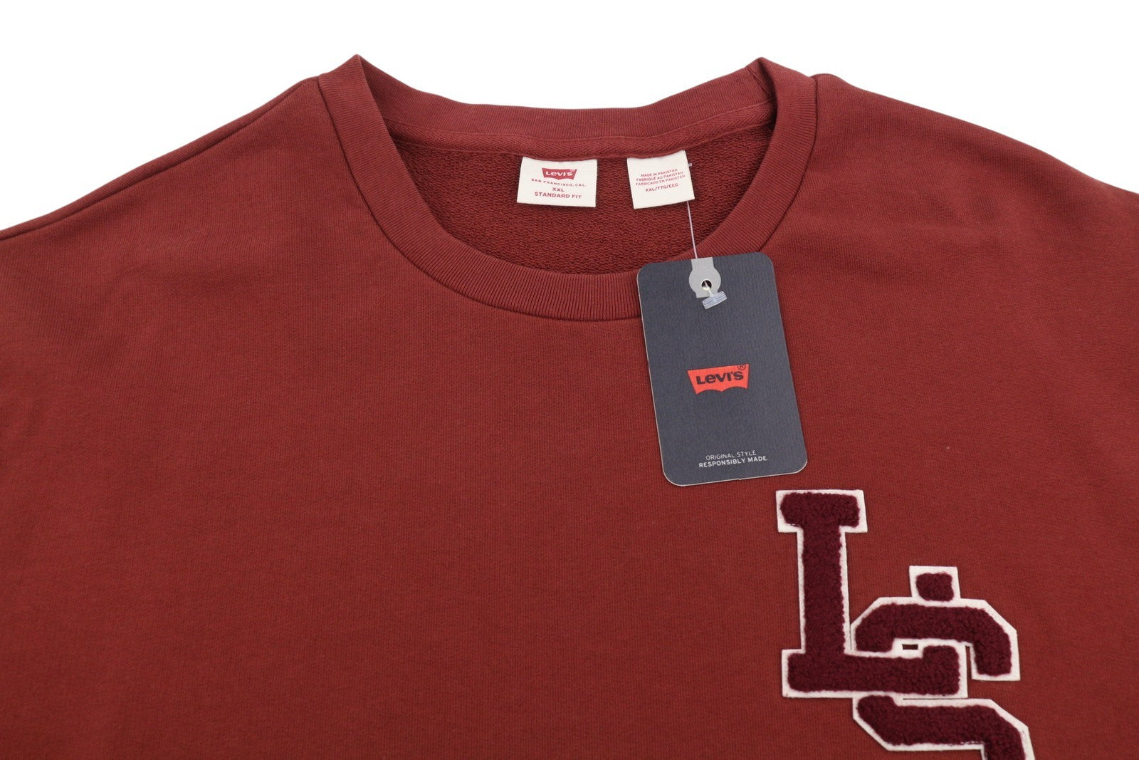 LEVI'S Standard Fit Men Sweatshirt 2XL Red Crew Neck Front Logo Cotton Pullover