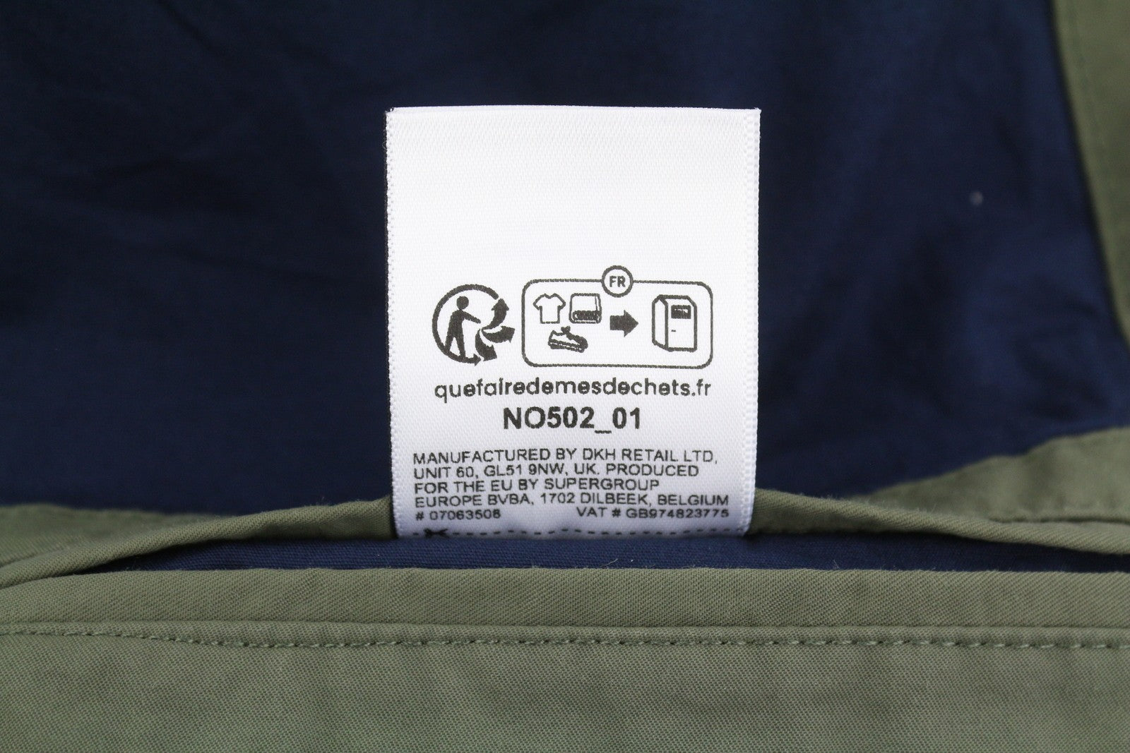 SUPERDRY Essential Technical Field vyriška striukė M, žalia, su pamušalu, lengva