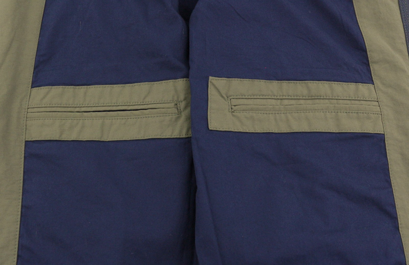 SUPERDRY Essential Technical Field vyriška striukė M, žalia, su pamušalu, lengva