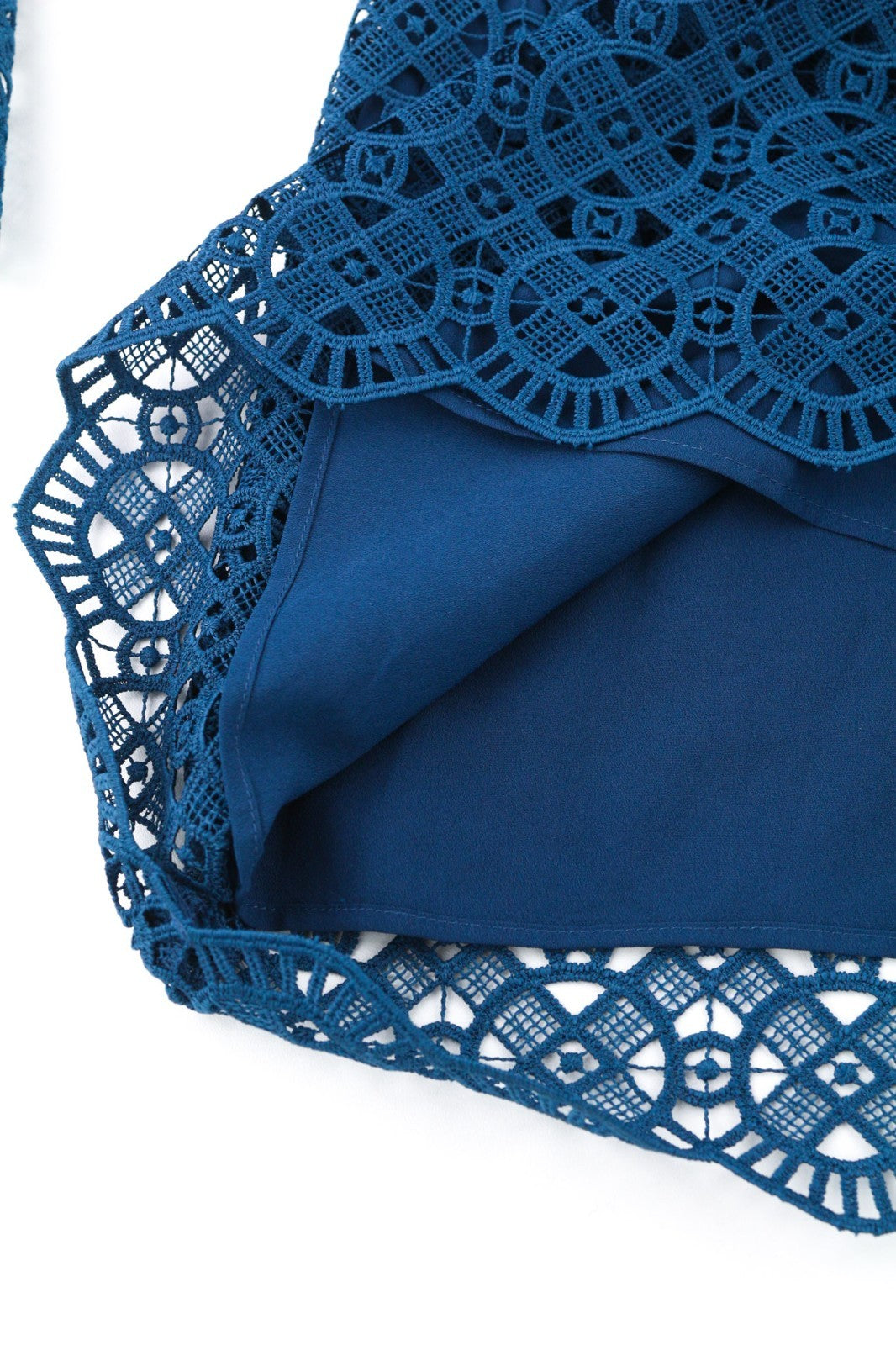 SANDRO moteriška 38 dydžio mėlyna klostuota nėriniuota ilgomis rankovėmis ir pamušalu mini suknelė 