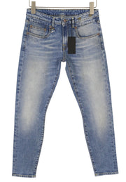 R13 berniukiškos aptemptos moteriškos džinsinės kelnės 27 Jasper tamprios trumpintos kelnės su užtrauktuku ant kulkšnies, išblukusi mėlyna spalva 