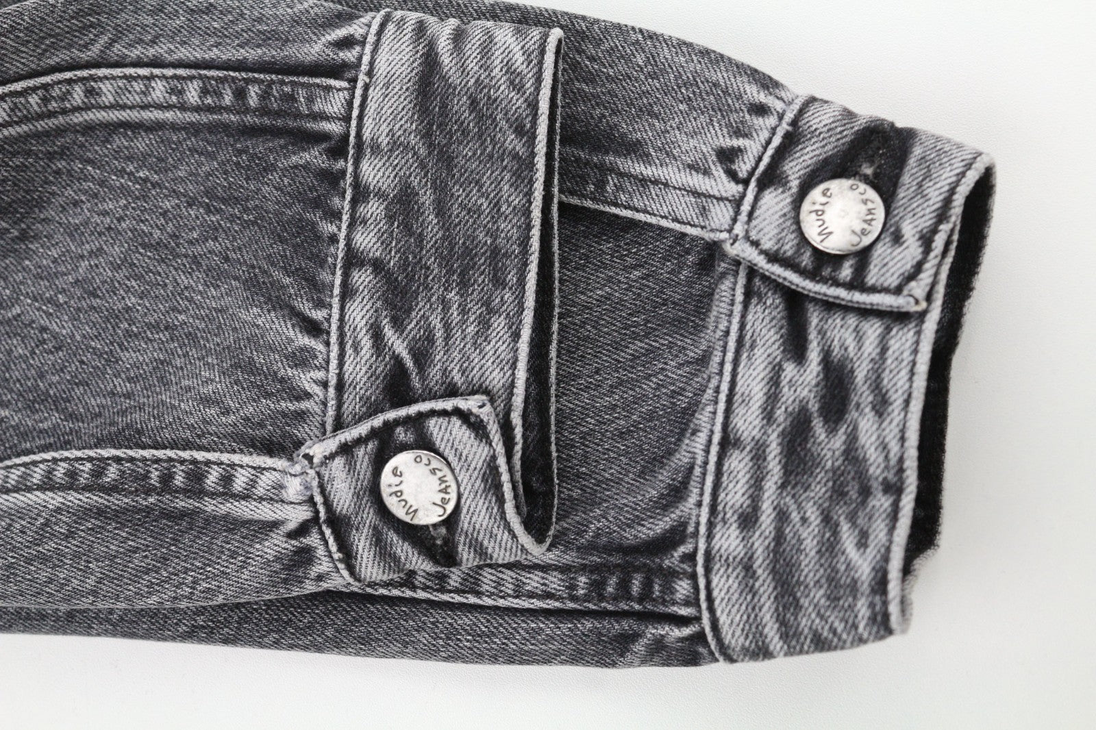 NUDIE JEANS Billy Grey Stardust vyriški polo kaklelio džinsiniai džinsai su sagomis ir pamušalu M dydžio 