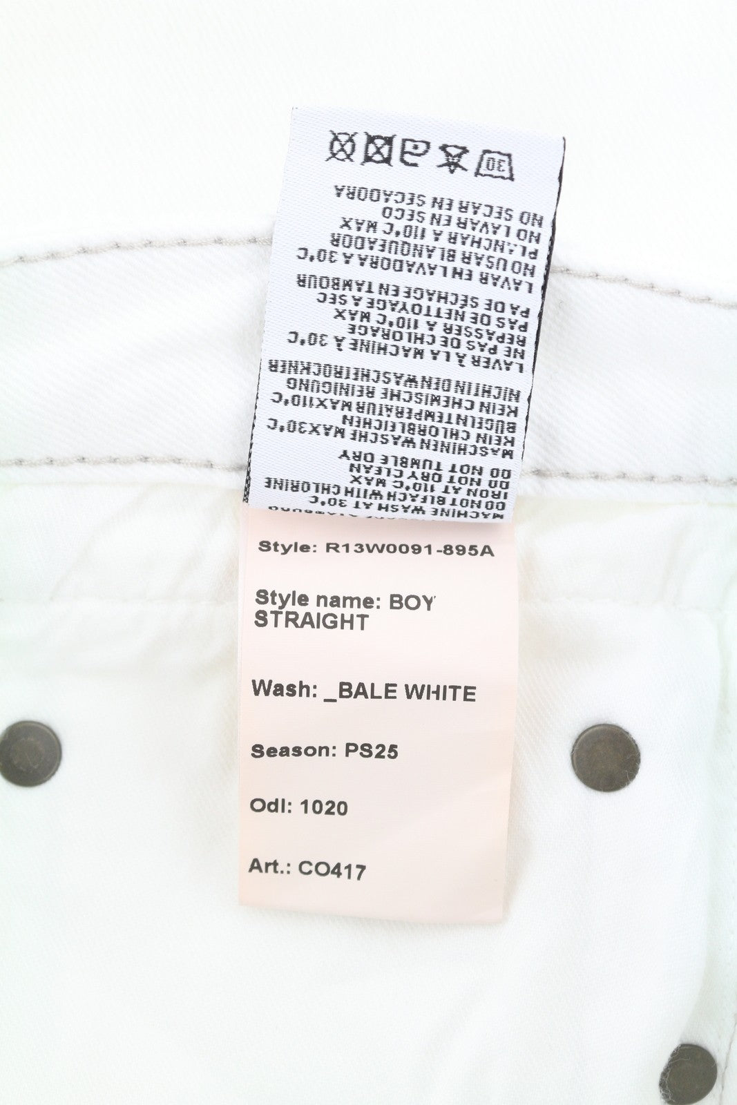 R13 berniukiški tiesūs moteriški džinsai, 30 bale, balti, trumpi, su užtrauktuku iki kulkšnies, PS25, RRP499 