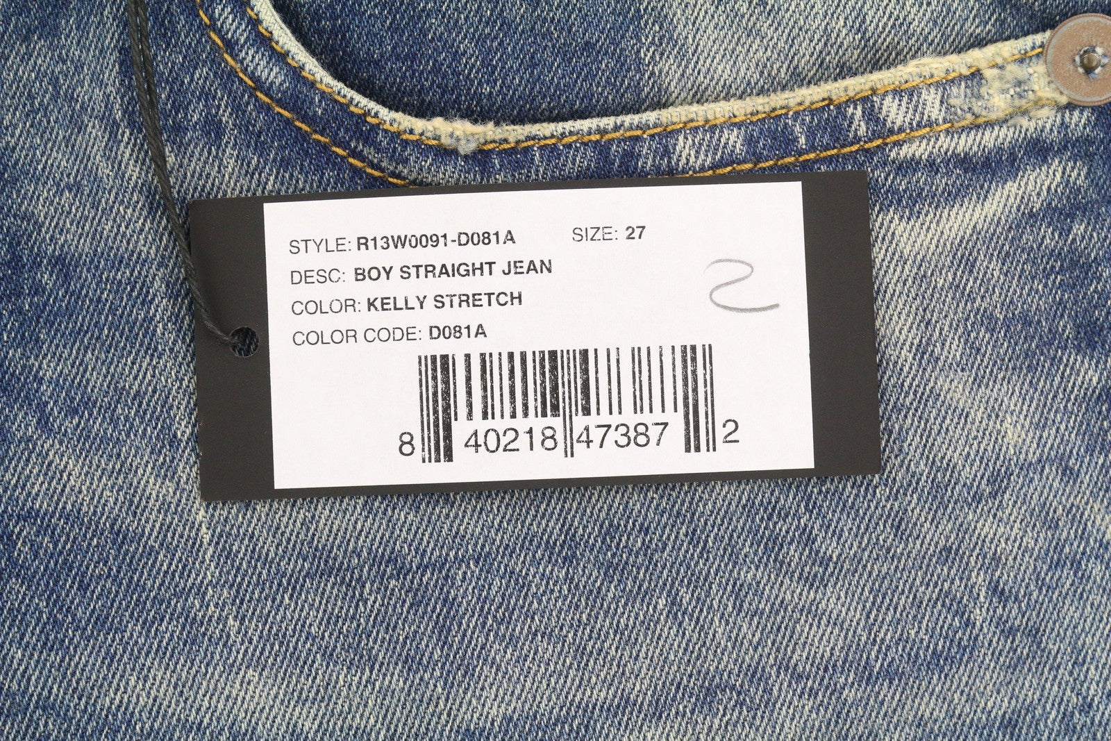 R13 berniukiški tiesūs moteriški džinsai 27 Kelly tamprūs trumpi išblukintos mėlynos spalvos džinsai RRP699 